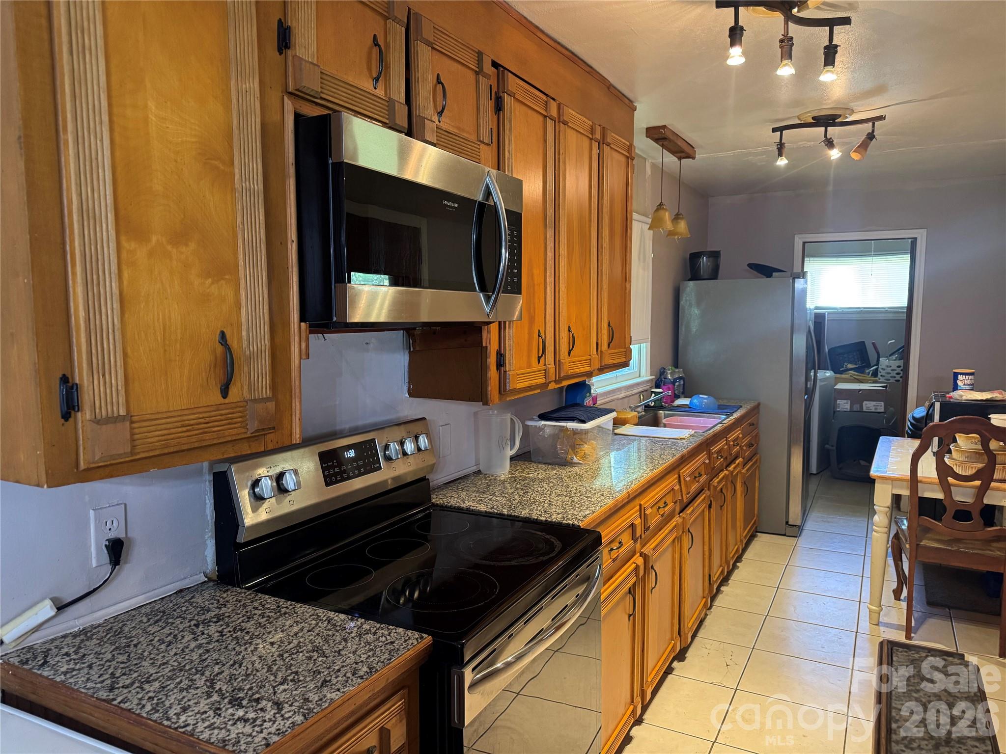 8432 Idlewild Road Property Photo 10