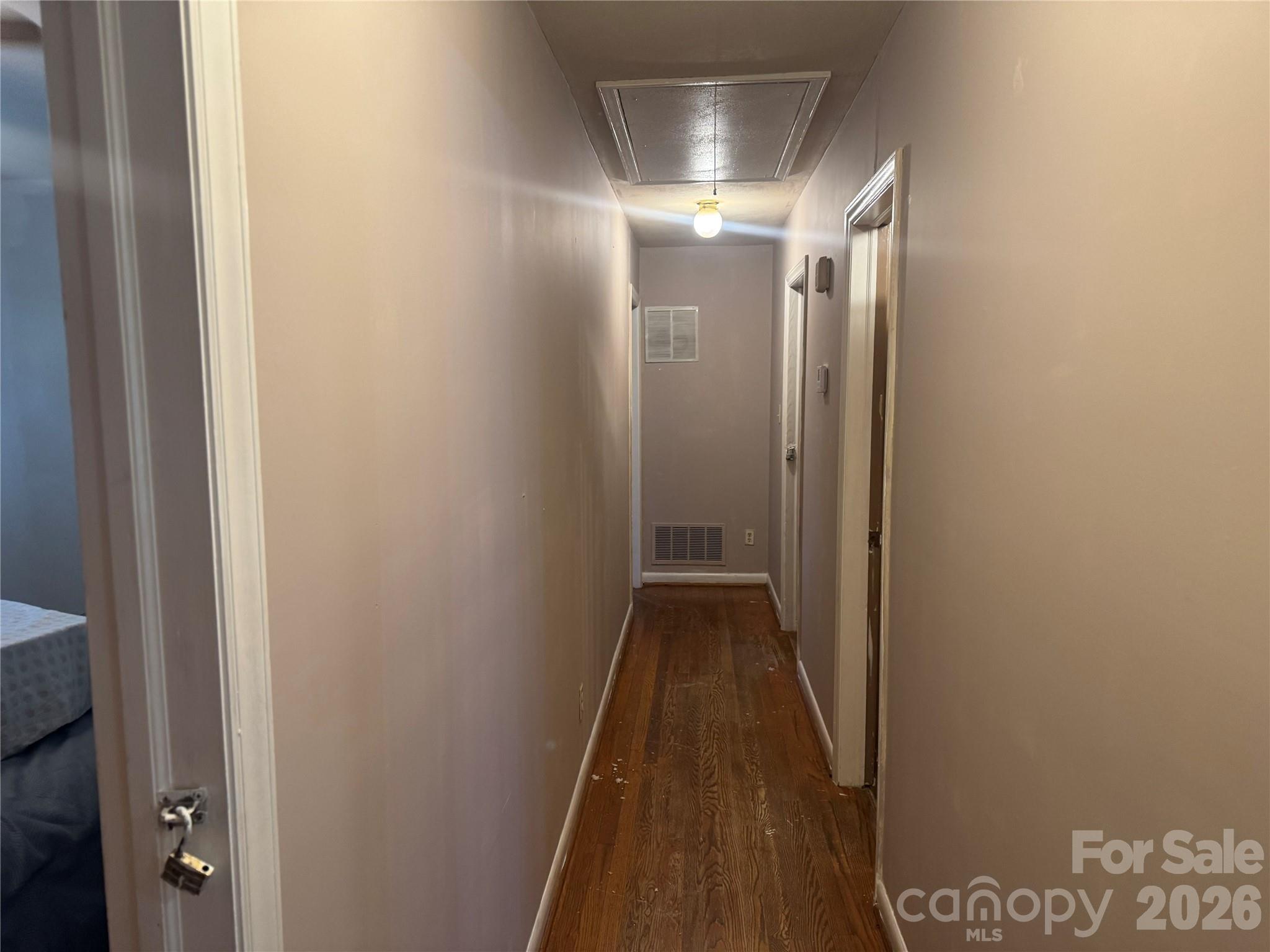 8432 Idlewild Road Property Photo 15