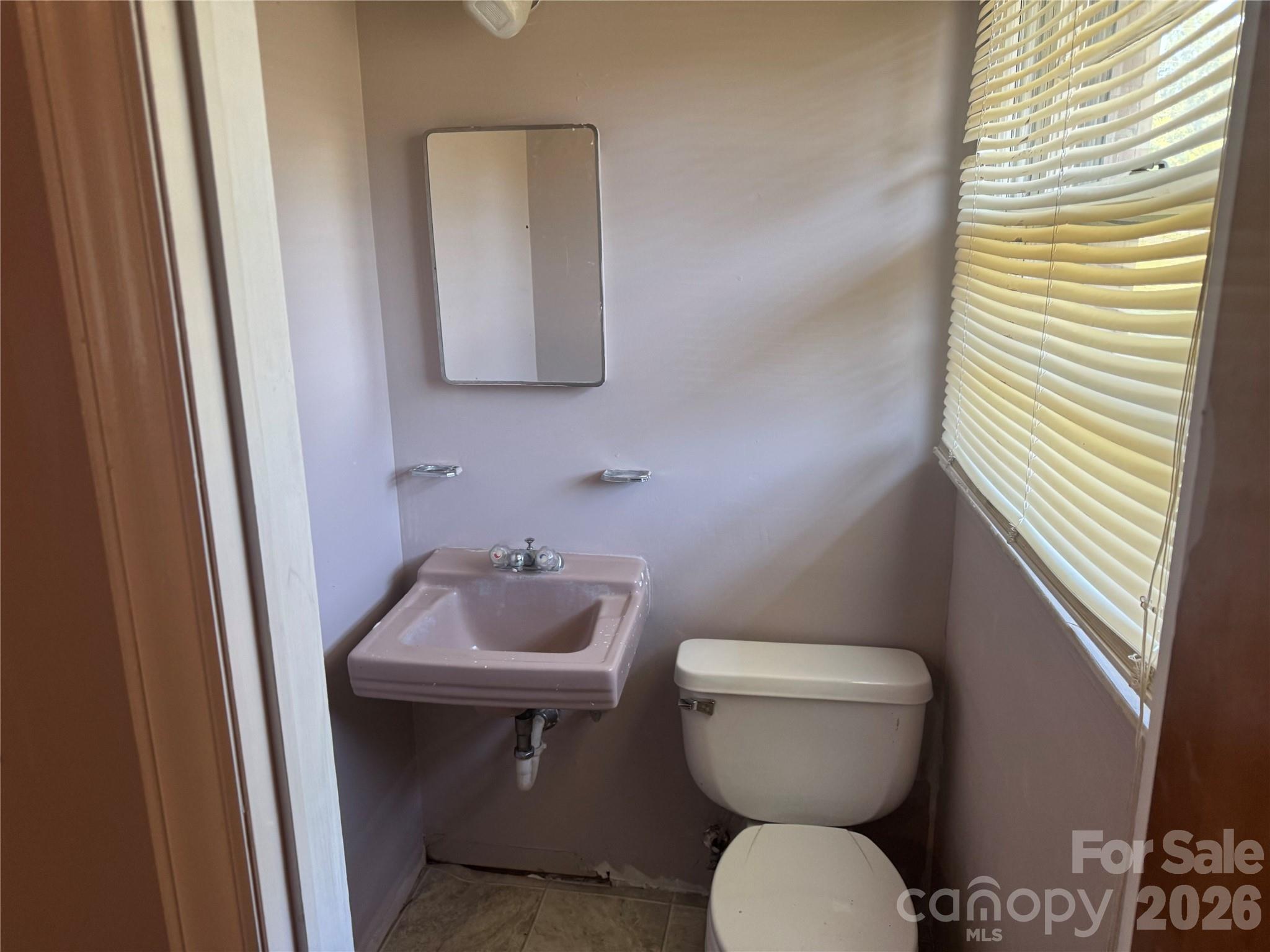 8432 Idlewild Road Property Photo 19