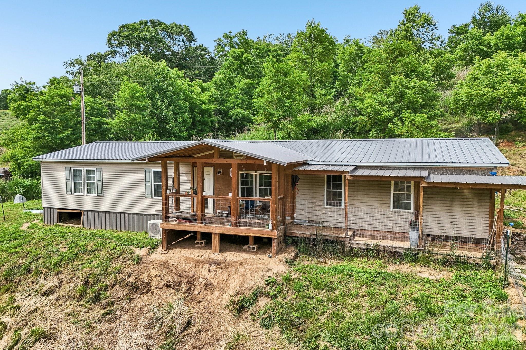 400 Morgan Branch Road Property Photo 1