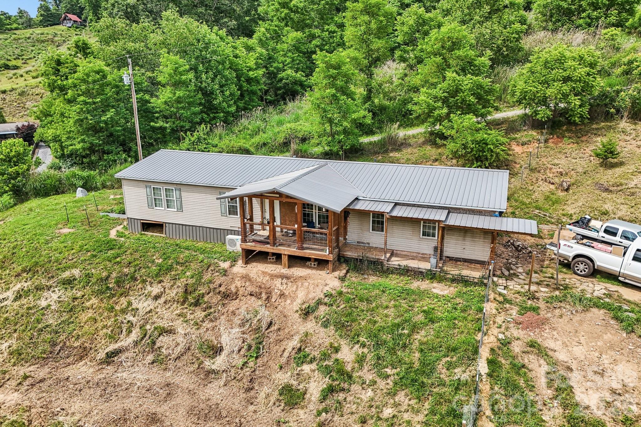 400 Morgan Branch Road Property Photo 3