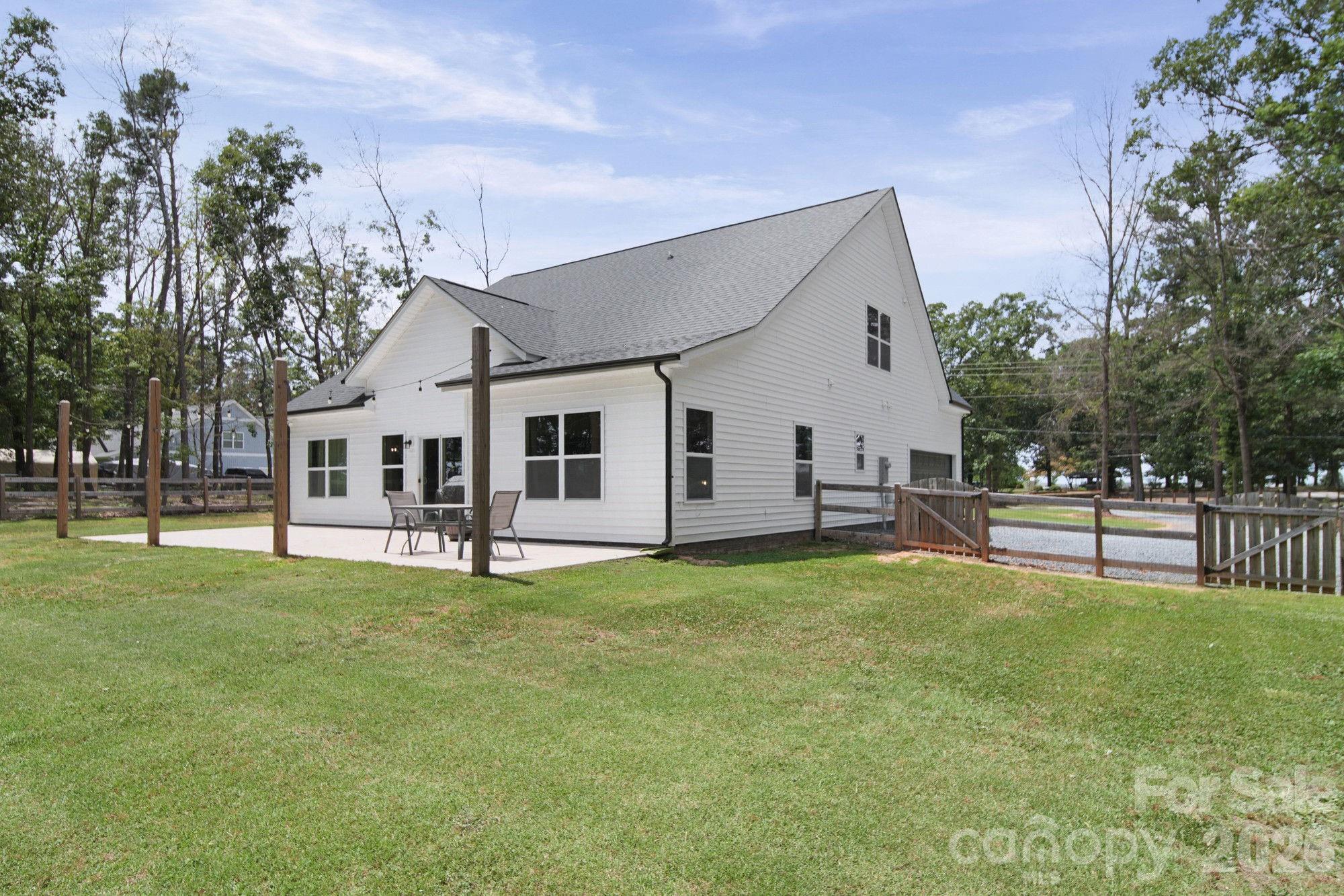 1812 Marshville Olive Branch Road Property Photo 23