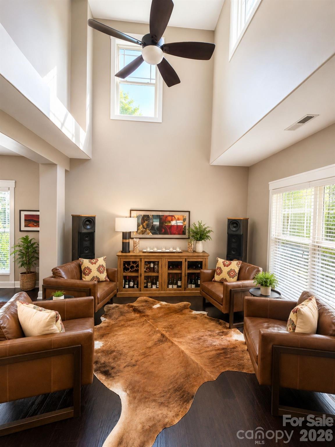 18027 Northport Drive Property Photo 4