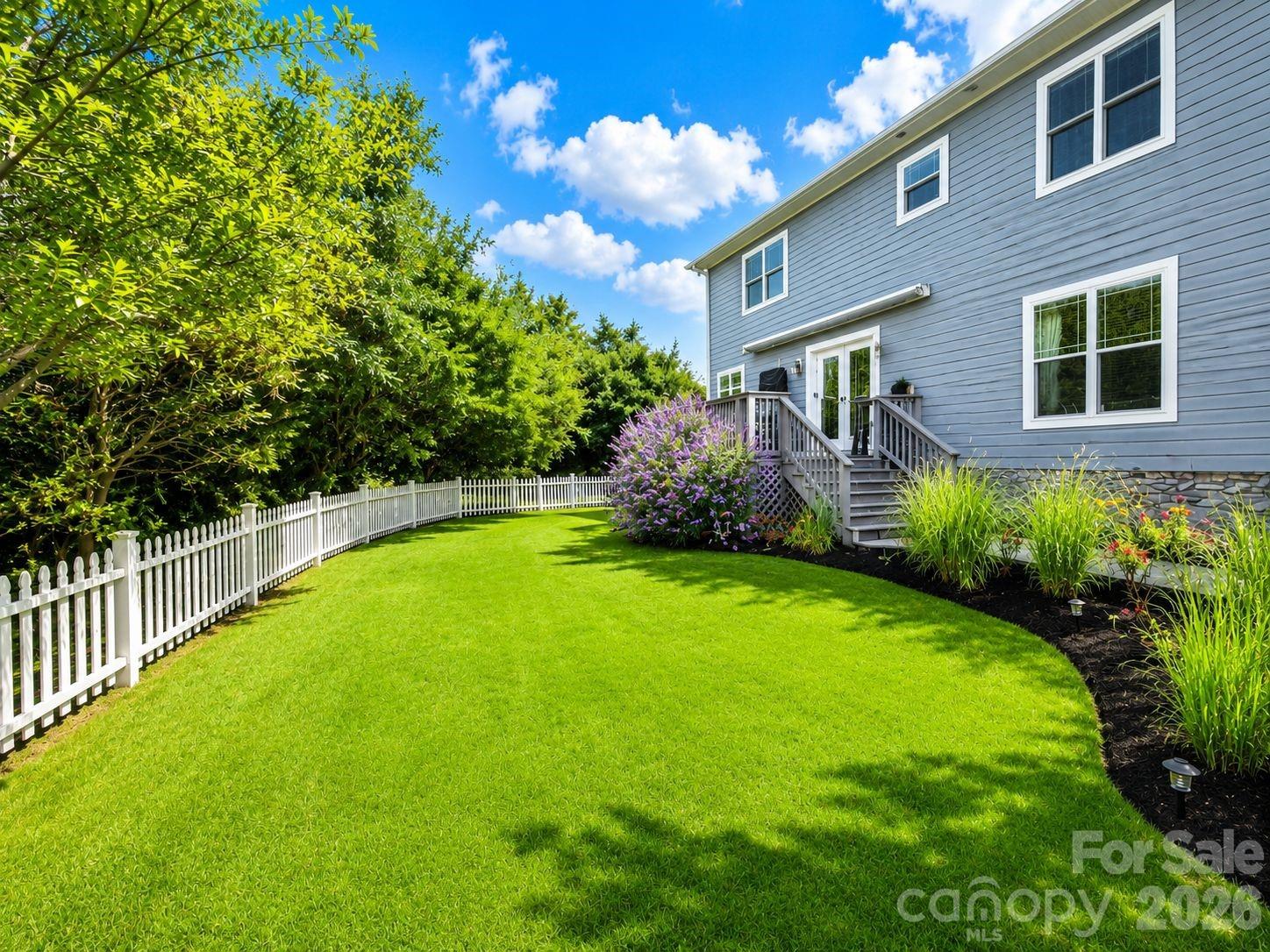 18027 Northport Drive Property Photo 27