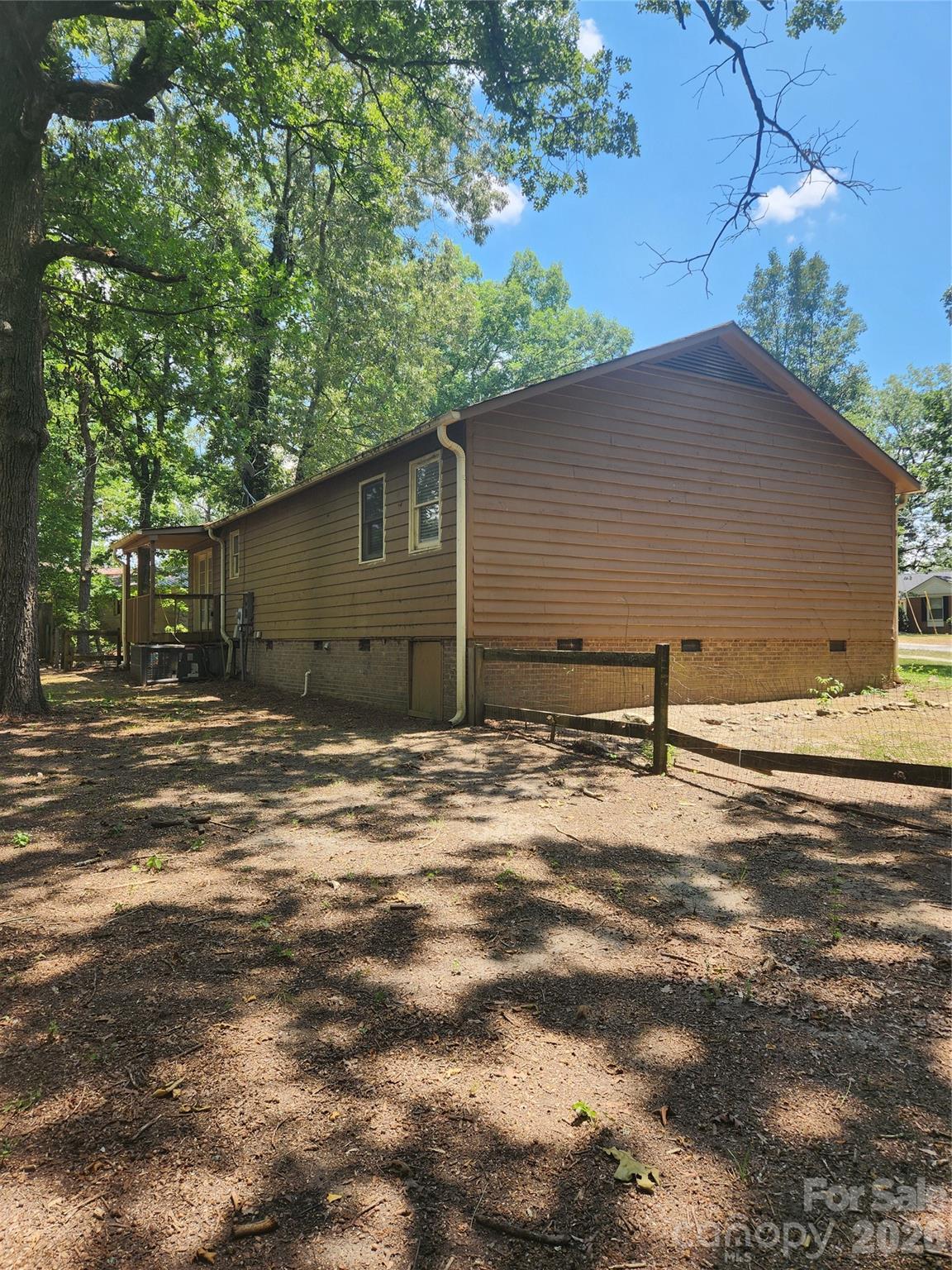 106 Maye Street Property Photo 9