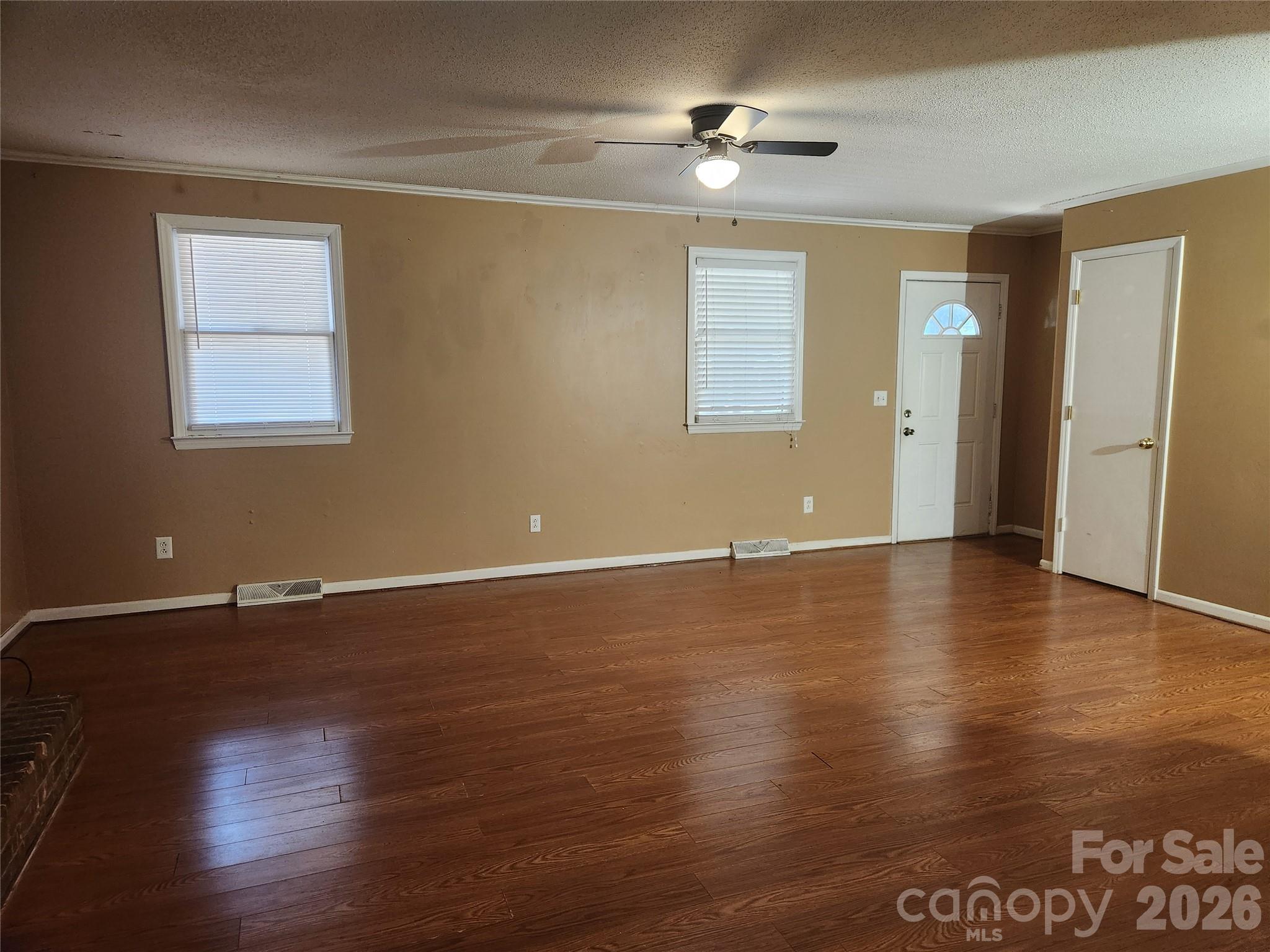 106 Maye Street Property Photo 11