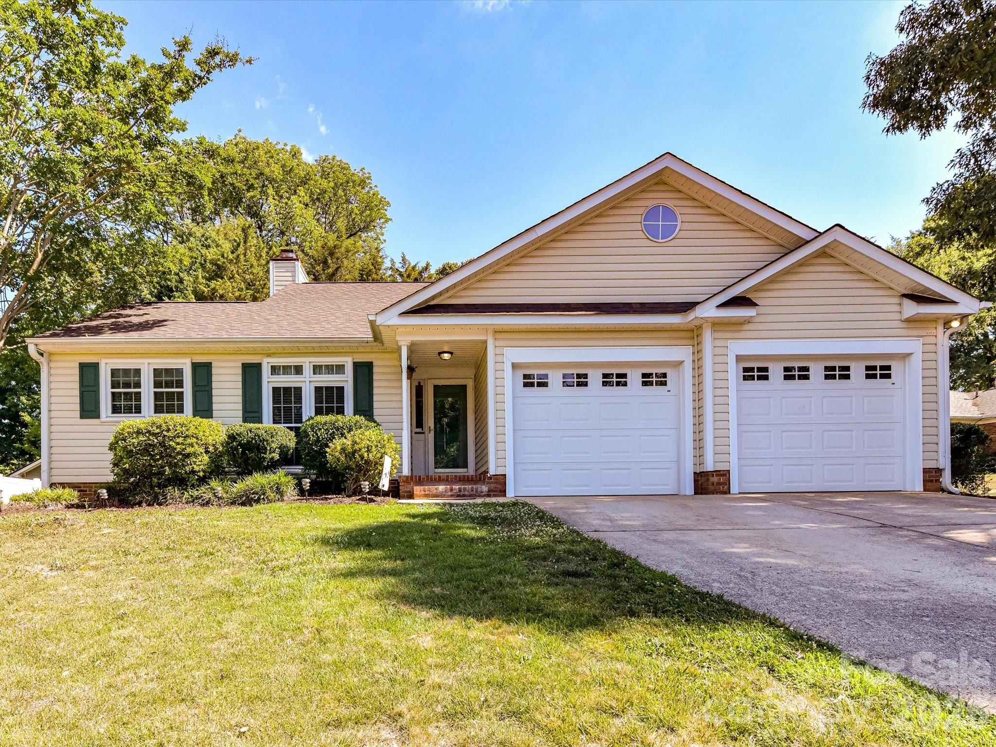 3616 Still Oaks Court Property Photo 1