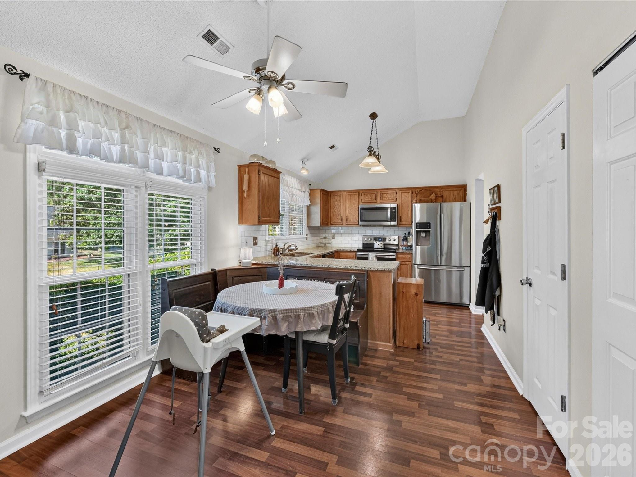 3616 Still Oaks Court Property Photo 8