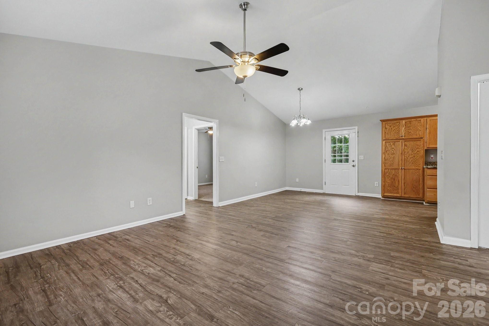 1607 Indian Springs Drive Property Photo 7