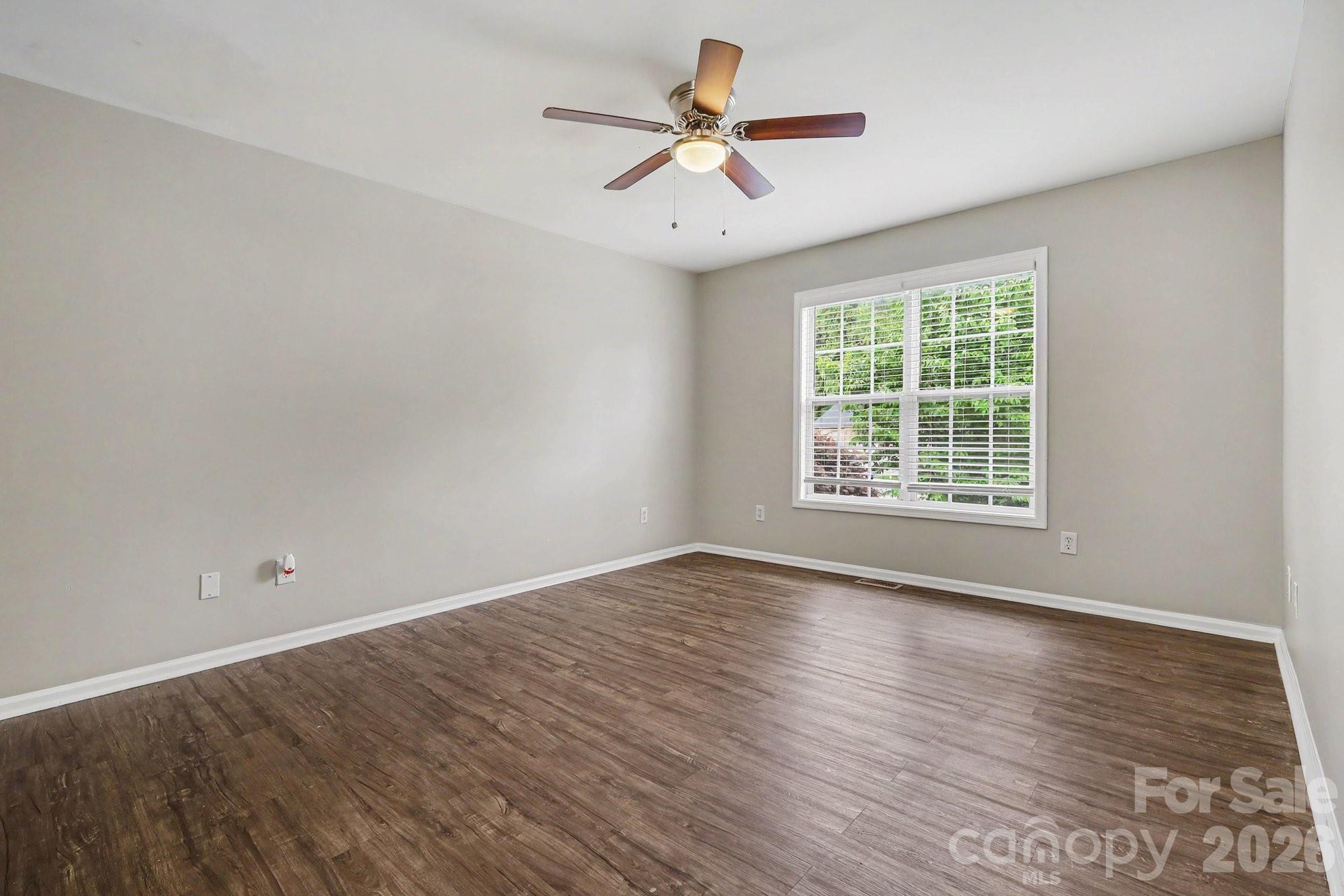 1607 Indian Springs Drive Property Photo 11