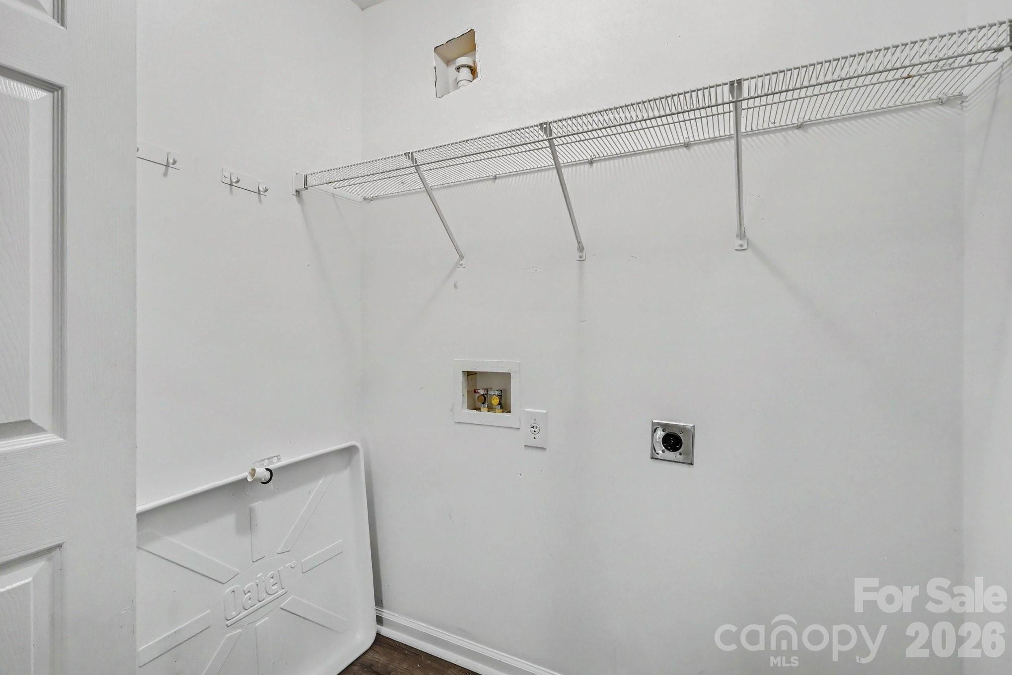 1607 Indian Springs Drive Property Photo 21