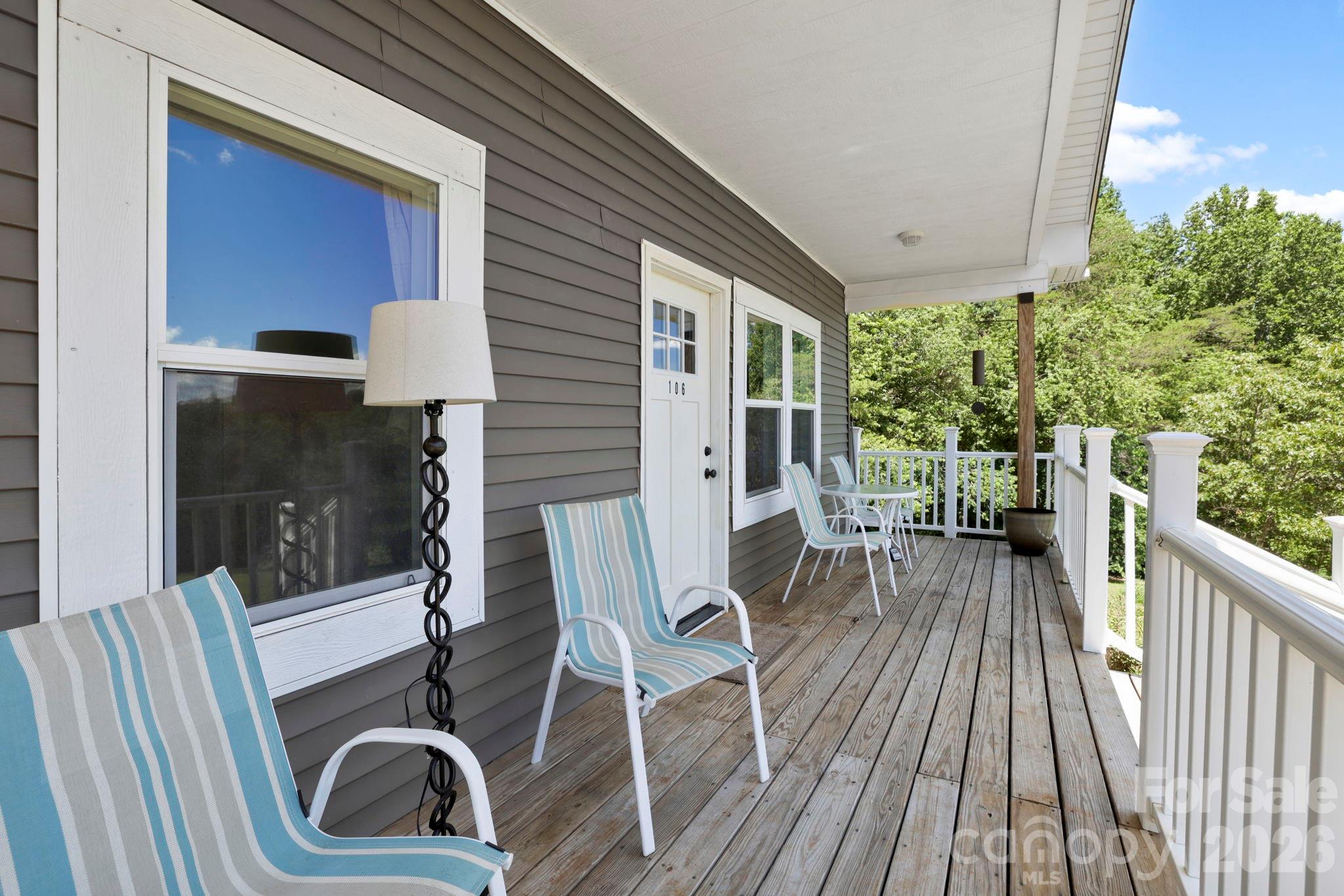 106 Thistle Field Drive Property Photo 7