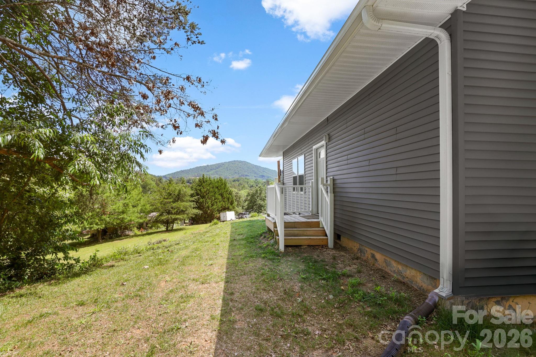 106 Thistle Field Drive Property Photo 26