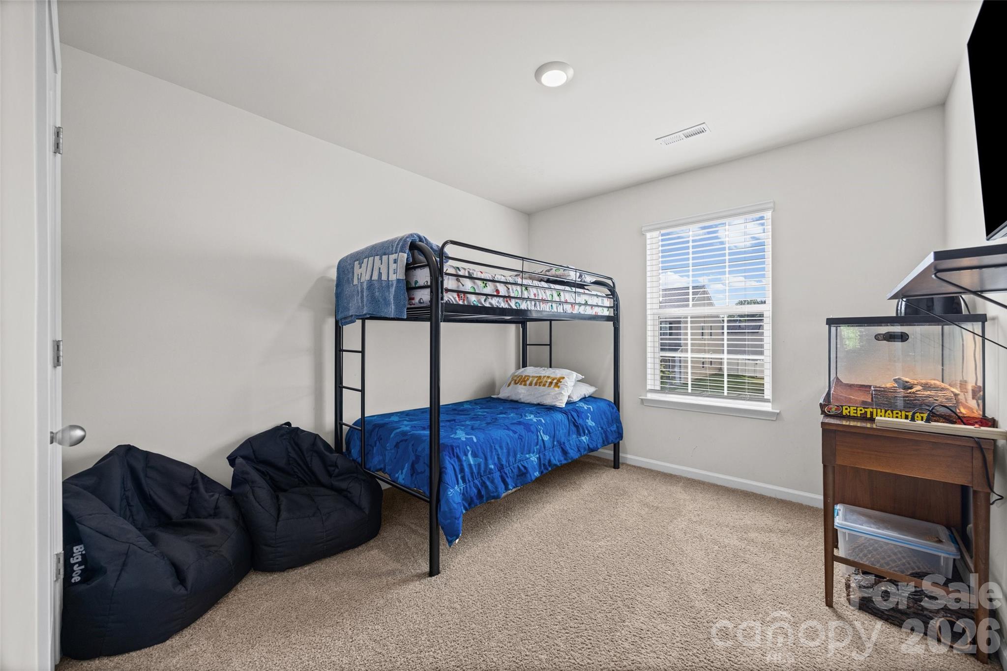 542 King Clover Lane Property Photo 11