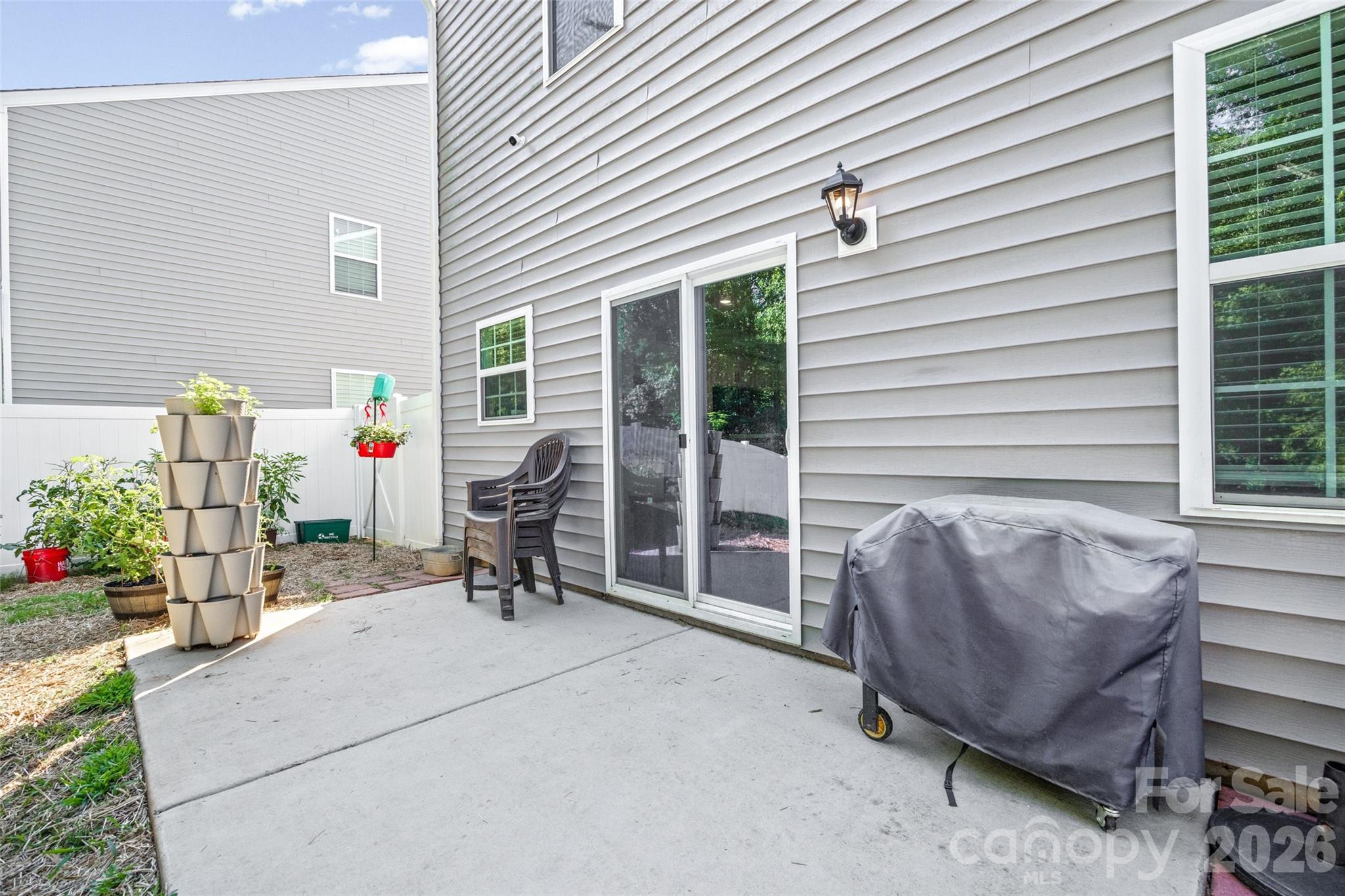 542 King Clover Lane Property Photo 19