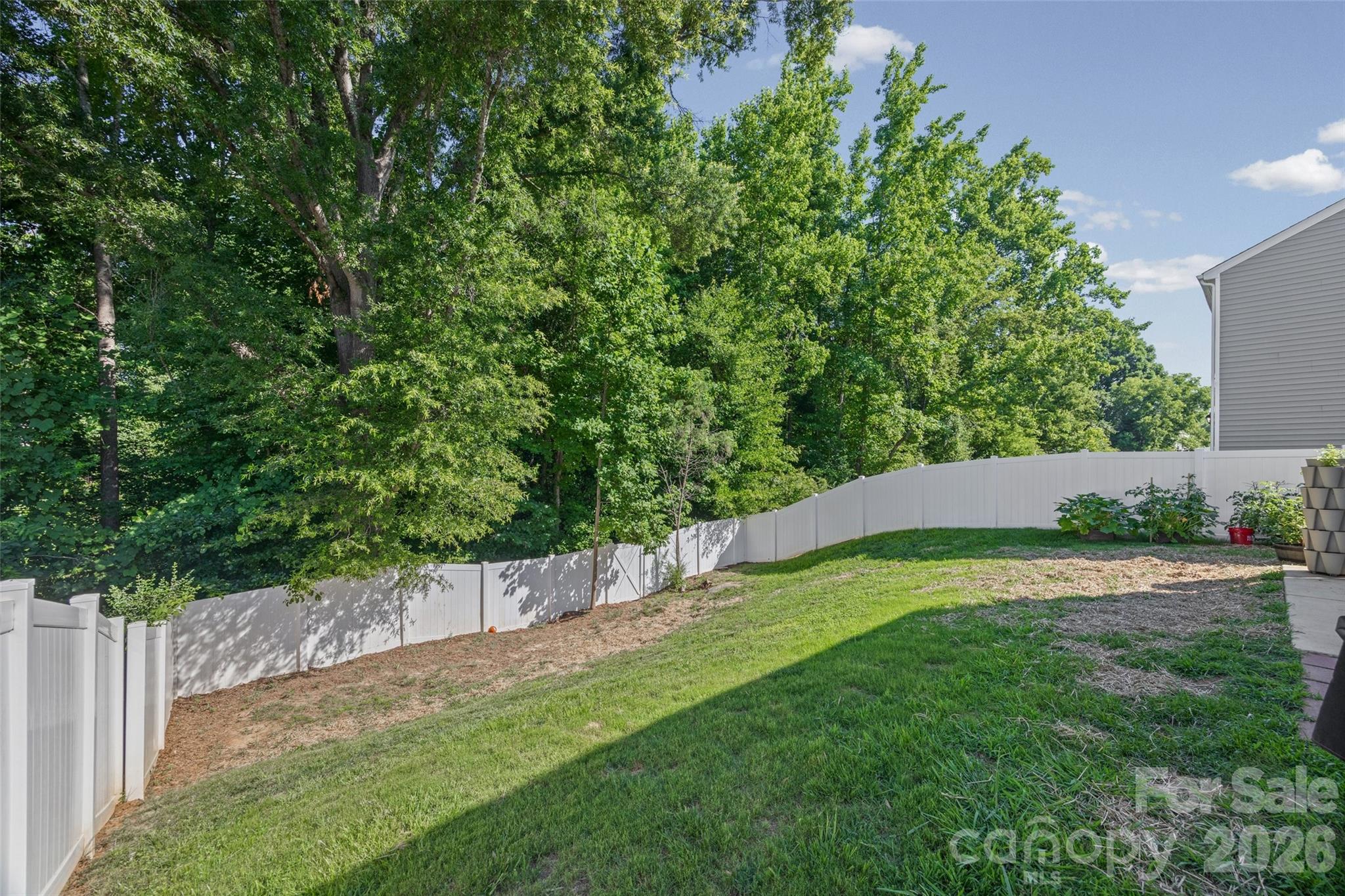 542 King Clover Lane Property Photo 21