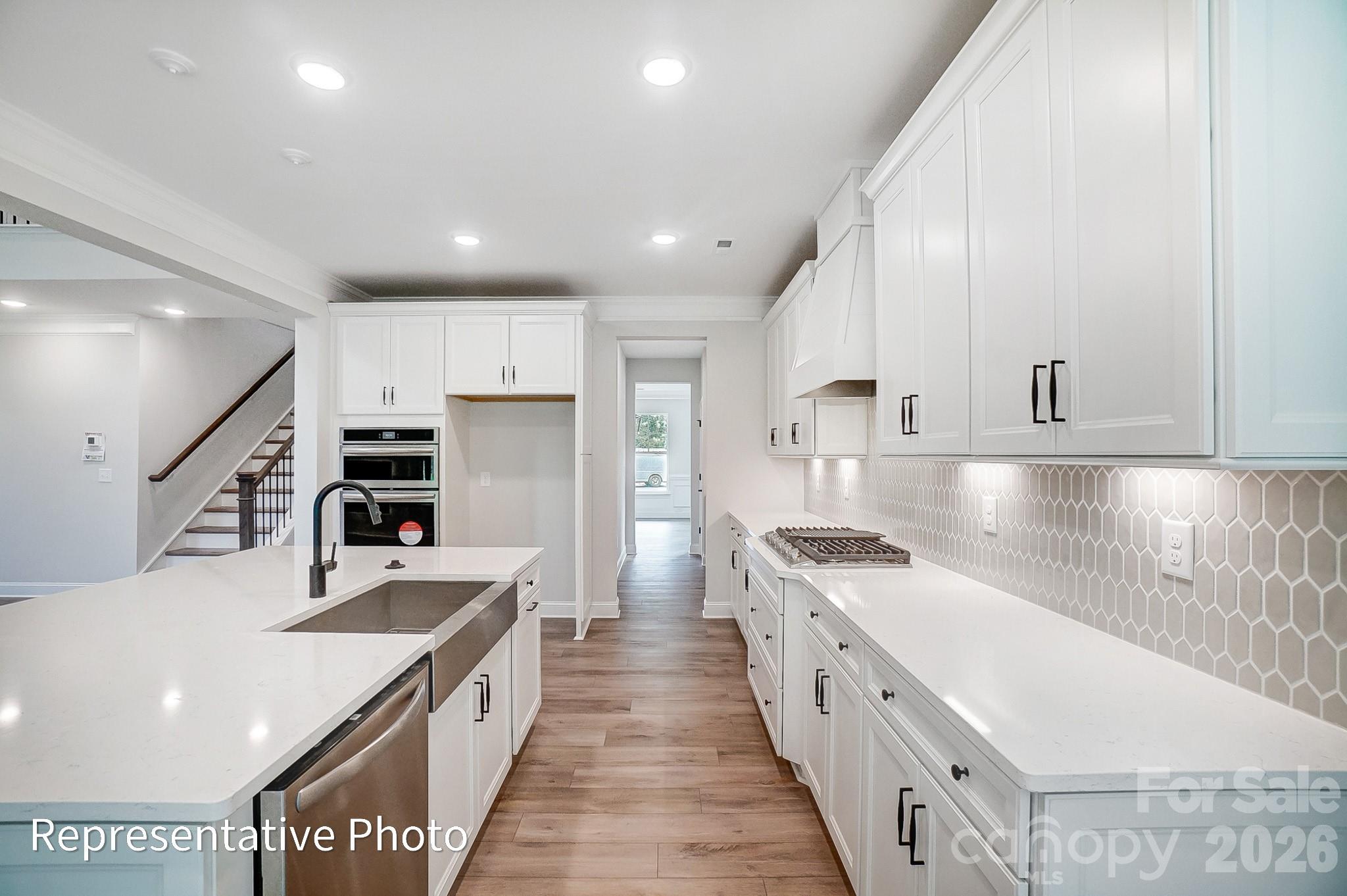 8011 James Query Road Property Photo 9