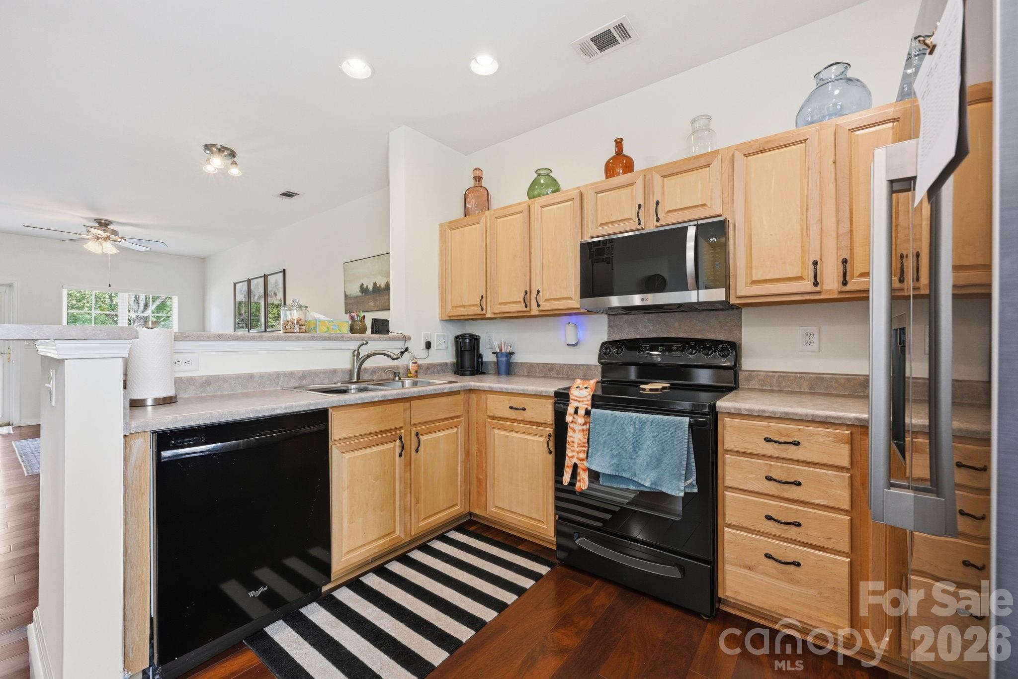 136 Rapids Road Property Photo 12