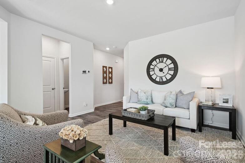 8435 Jane Drive Newton Property Photo 11