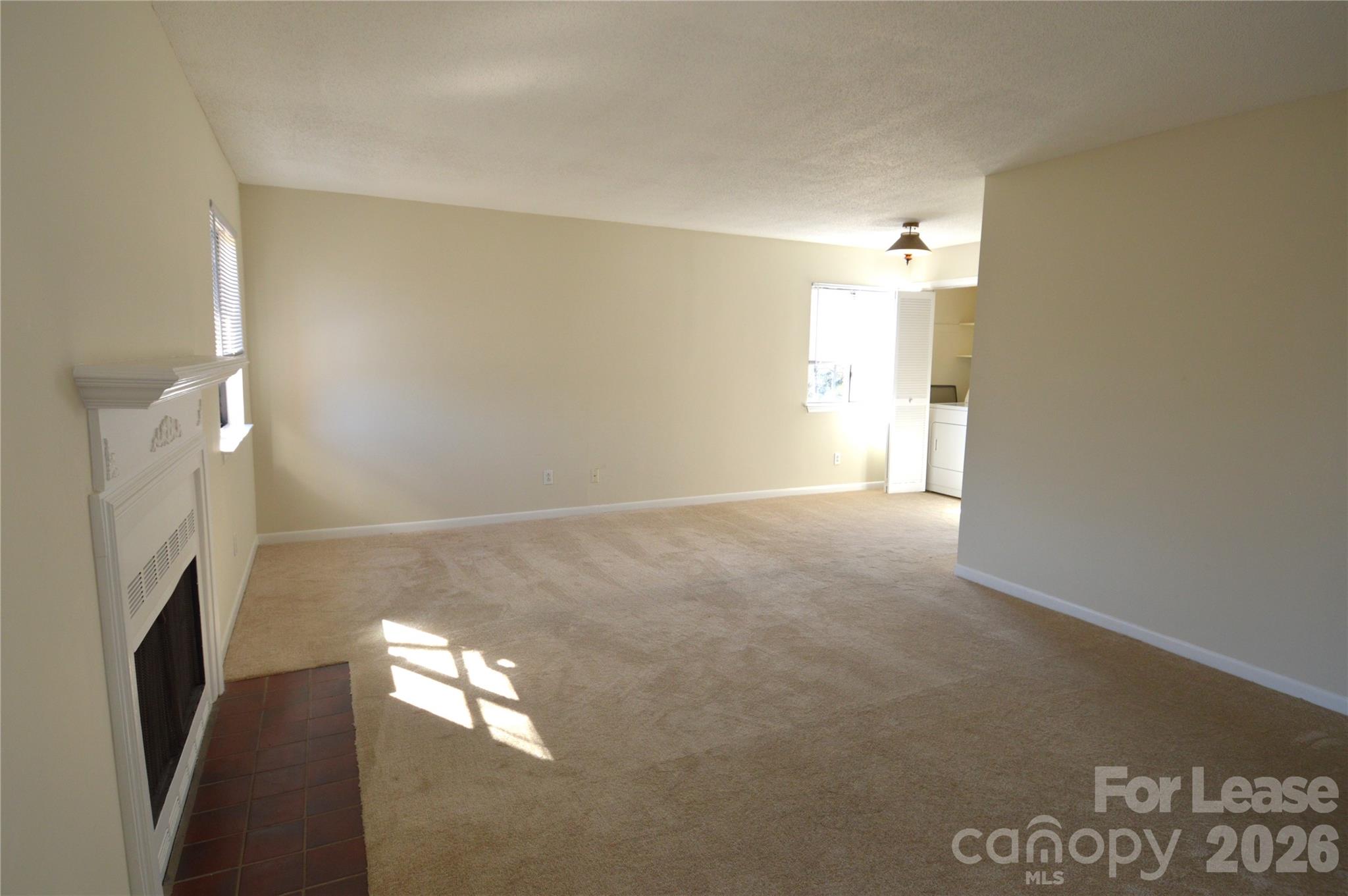 6117-c Heathstone Lane C Property Photo 5