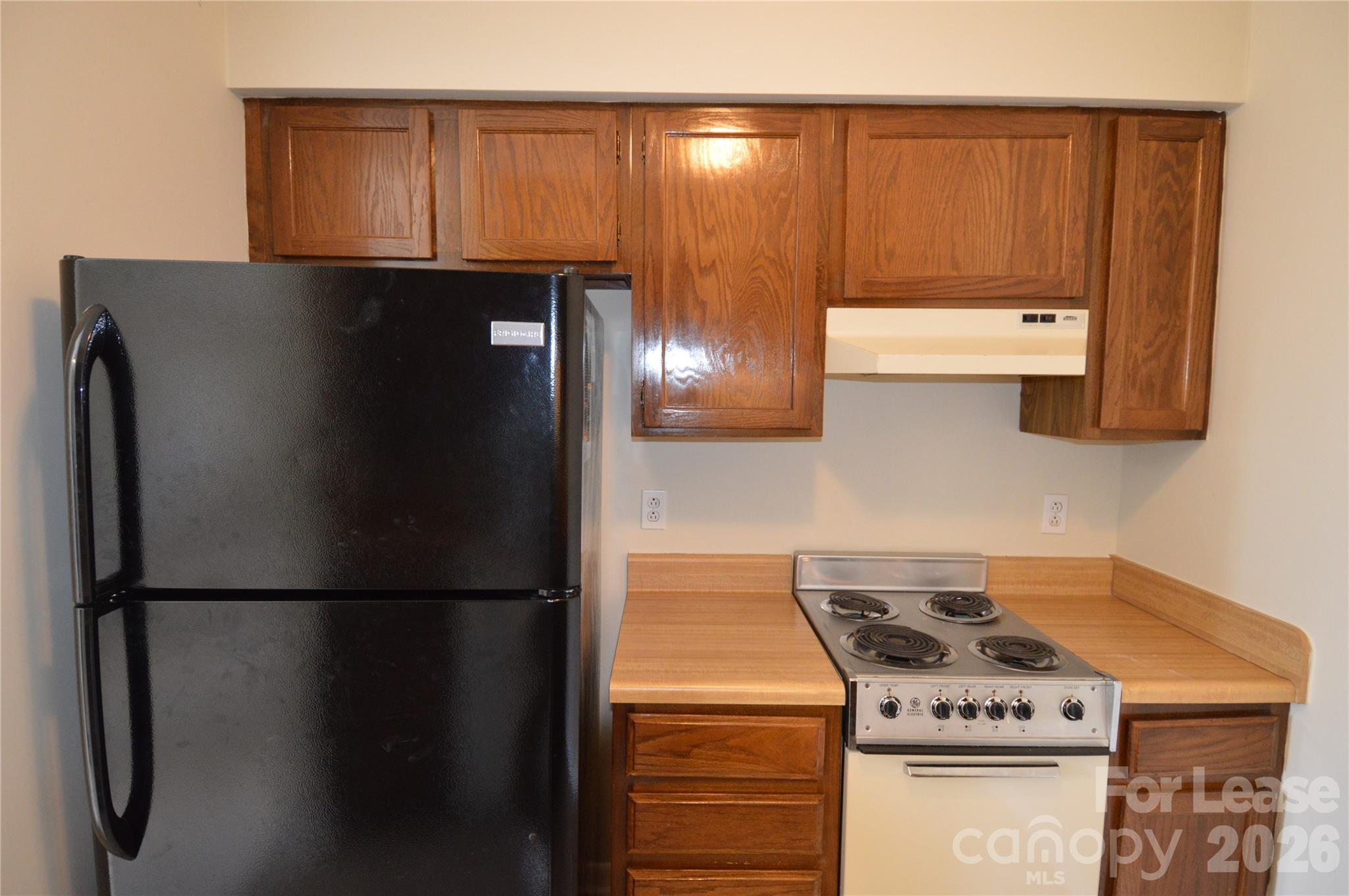 6117-c Heathstone Lane C Property Photo 12