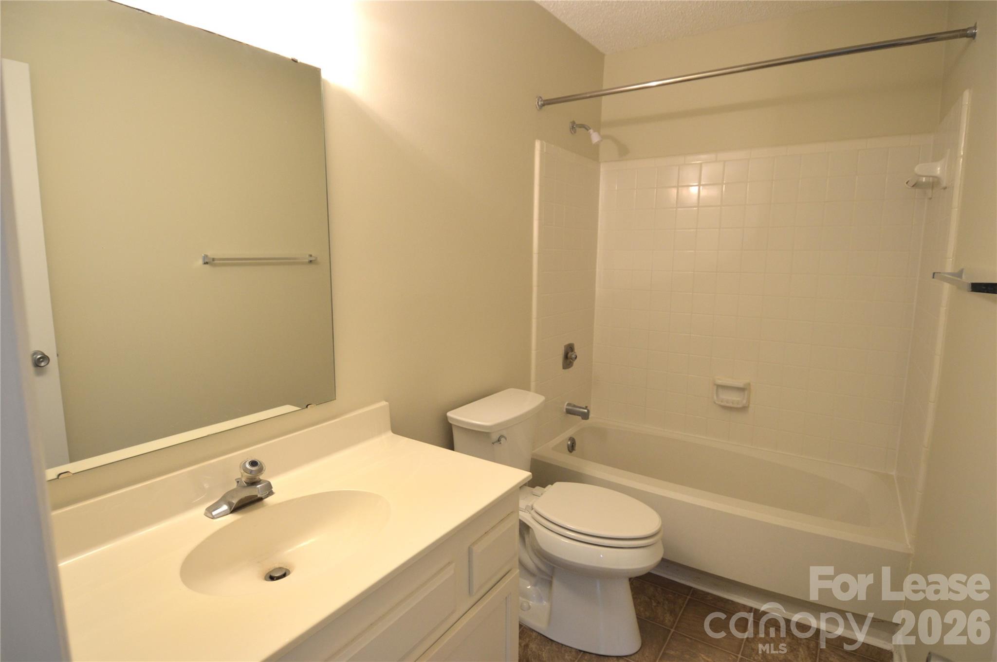 6117-c Heathstone Lane C Property Photo 16
