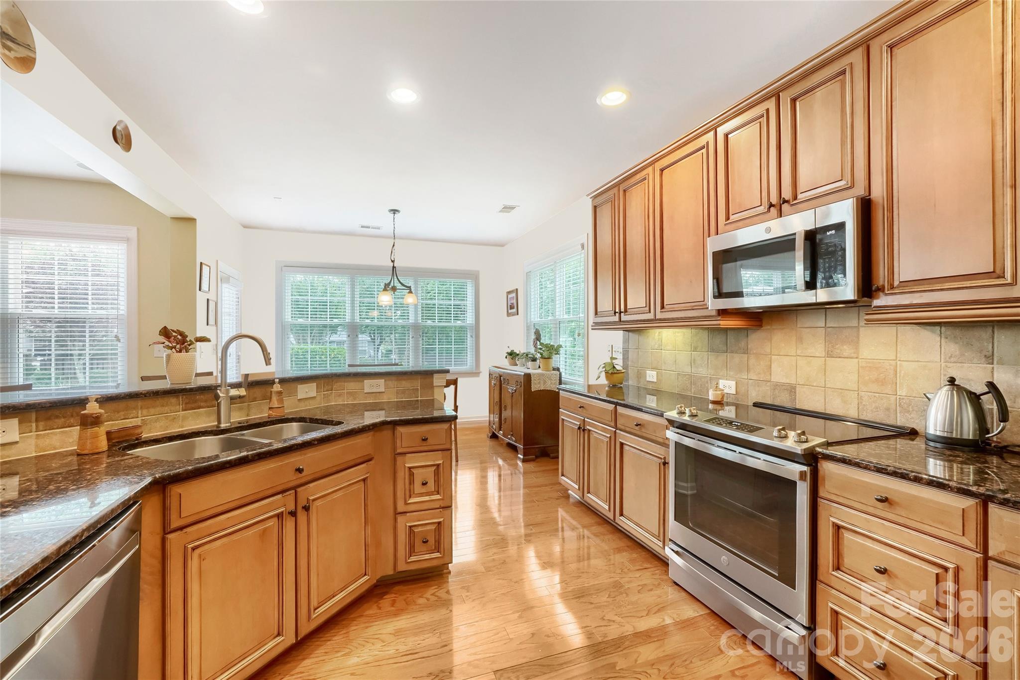 653 Lorain Avenue Property Photo 6