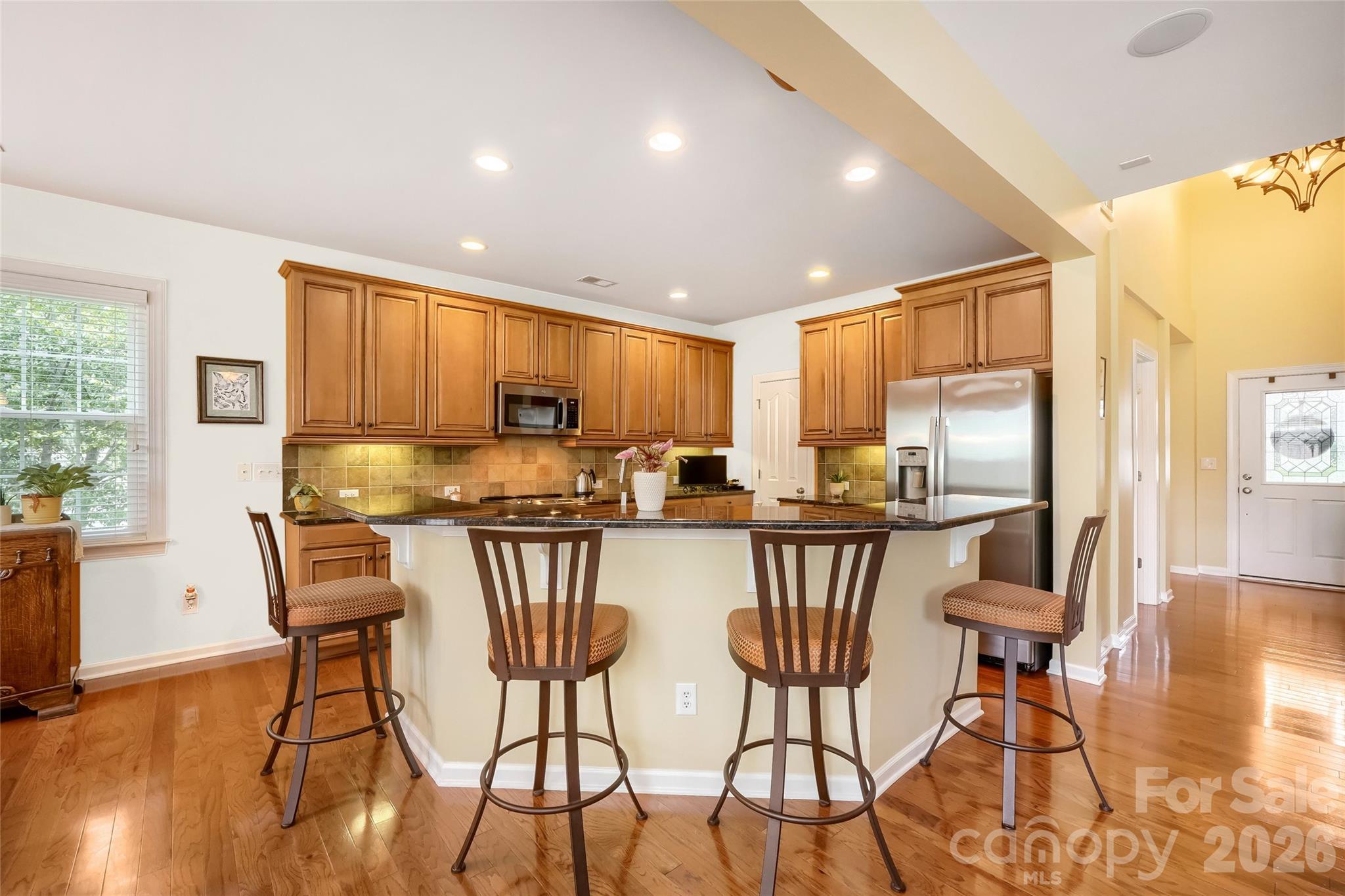 653 Lorain Avenue Property Photo 7