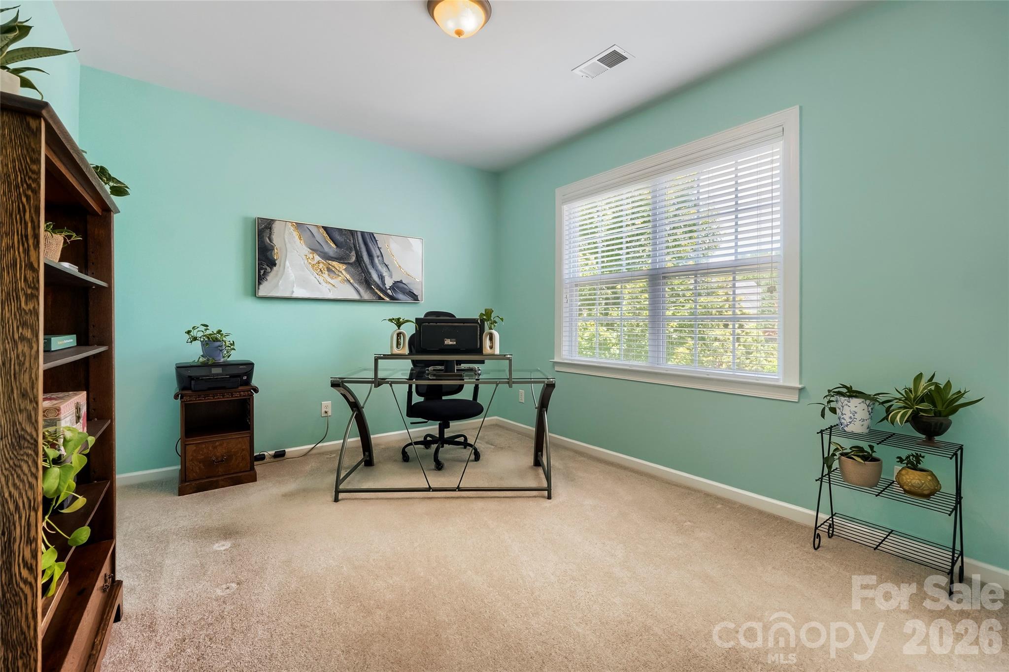 653 Lorain Avenue Property Photo 18