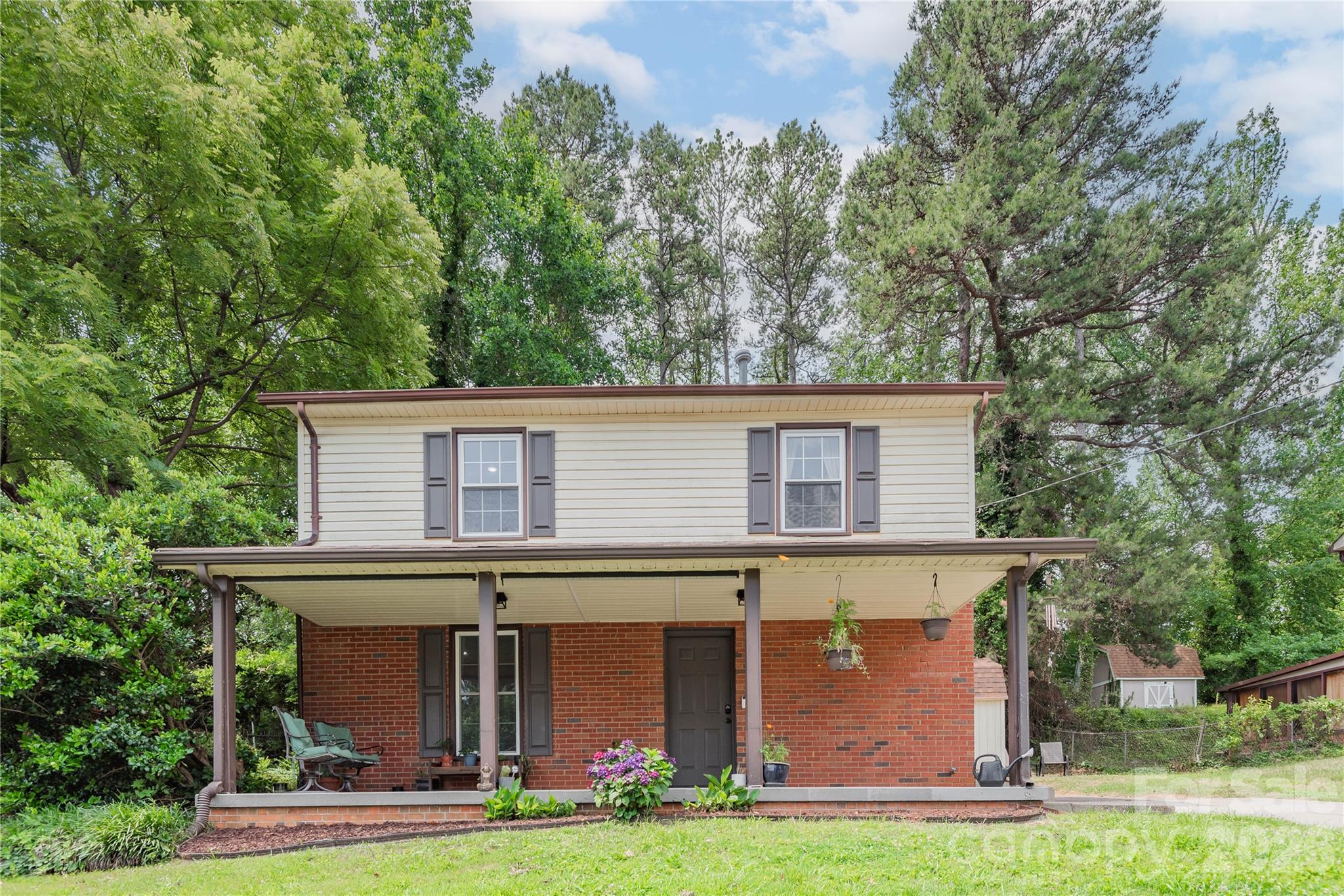 407 Westham Ridge Road Property Photo 1