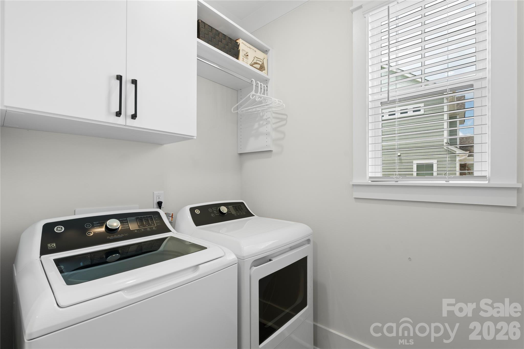 1664 Dresden Drive Property Photo 34