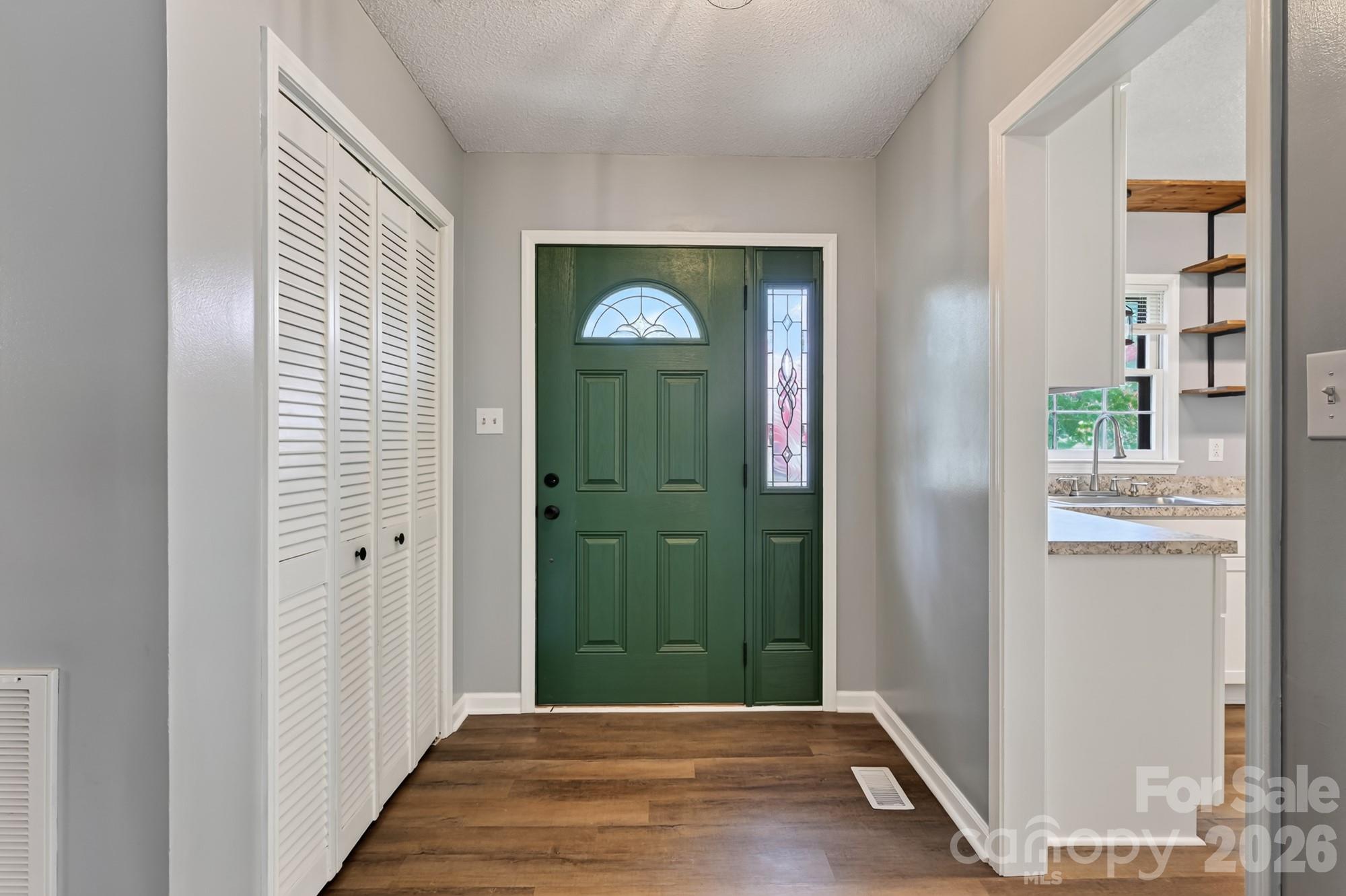 1620 Windyrush Lane Property Photo 4