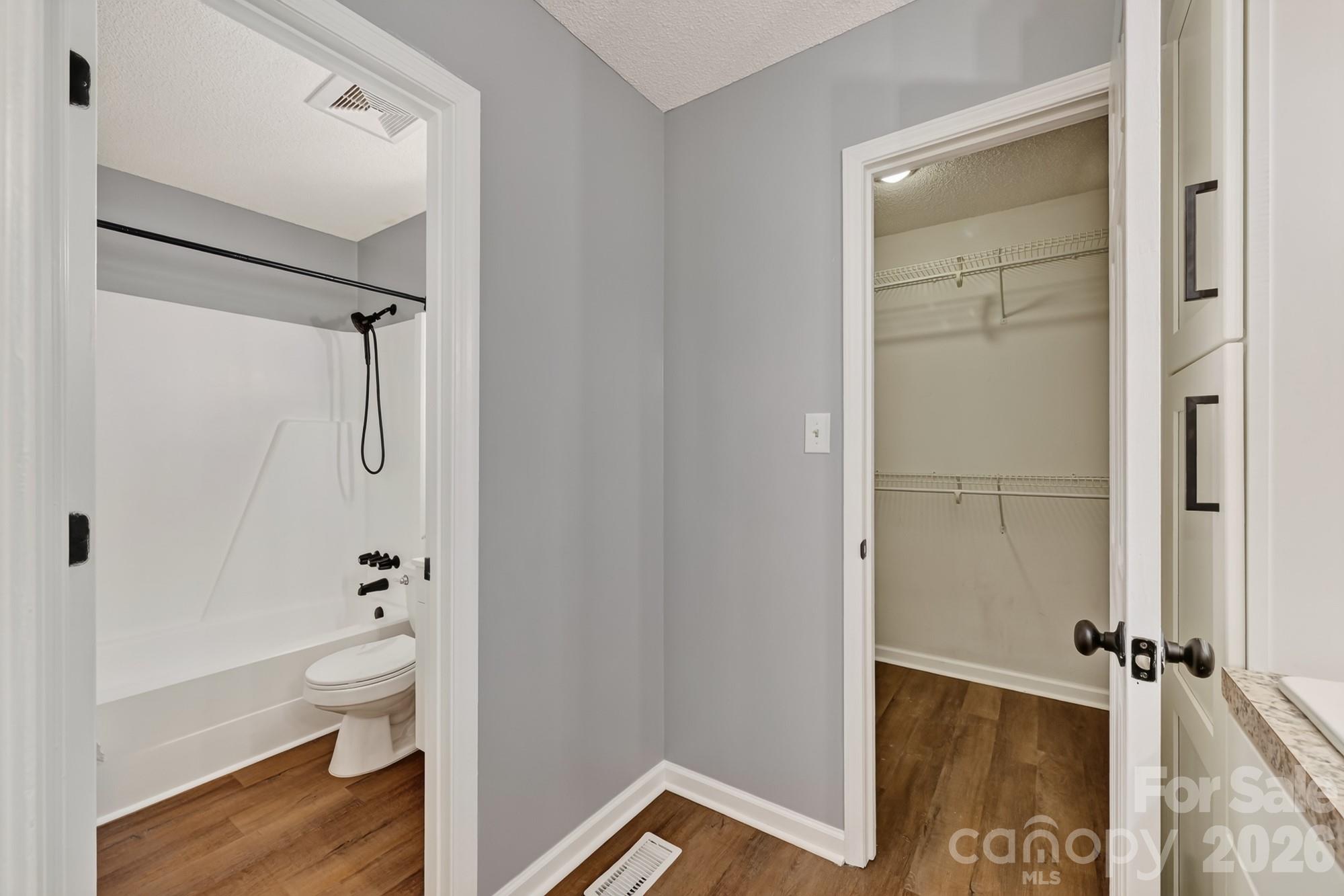 1620 Windyrush Lane Property Photo 27