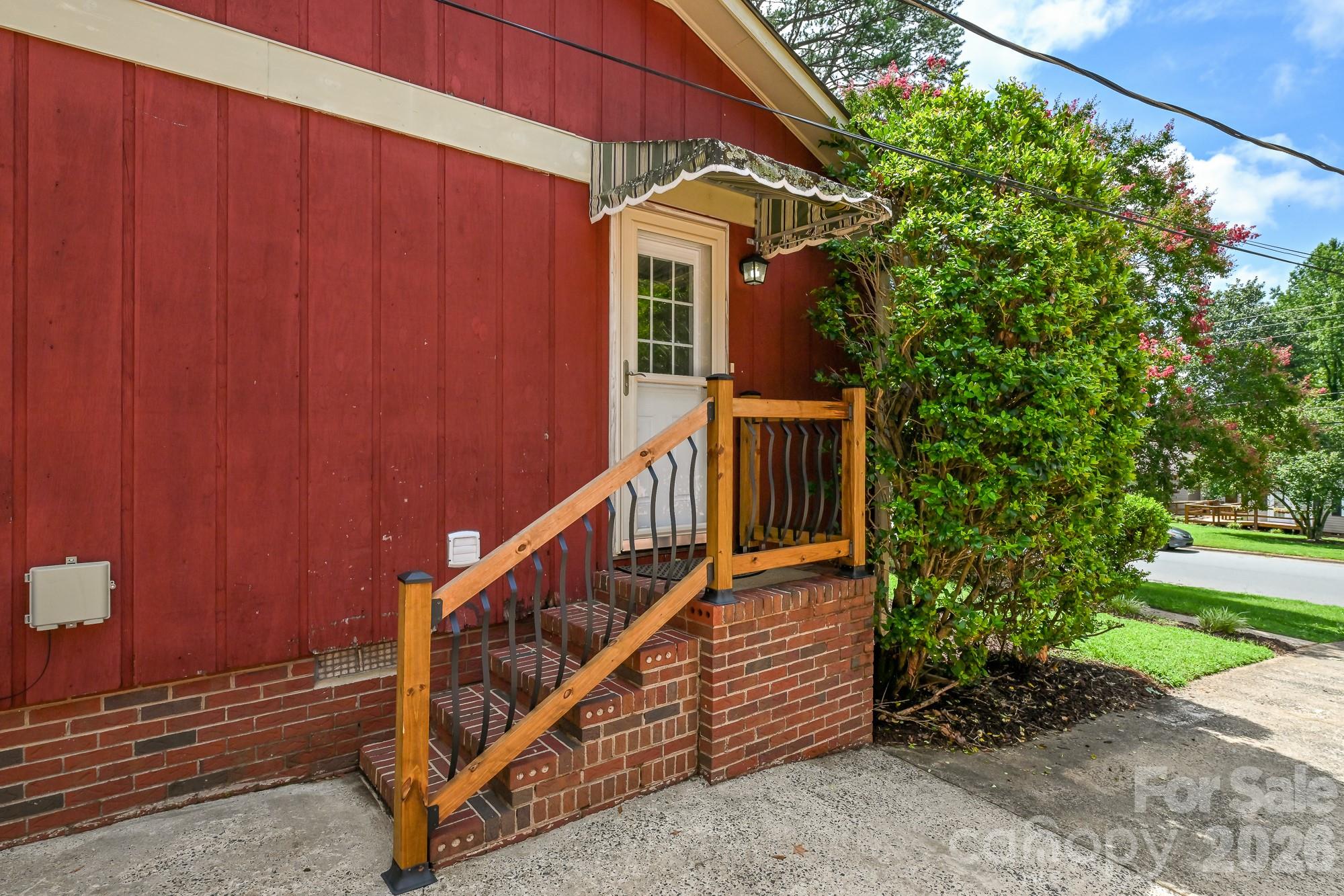 1620 Windyrush Lane Property Photo 33