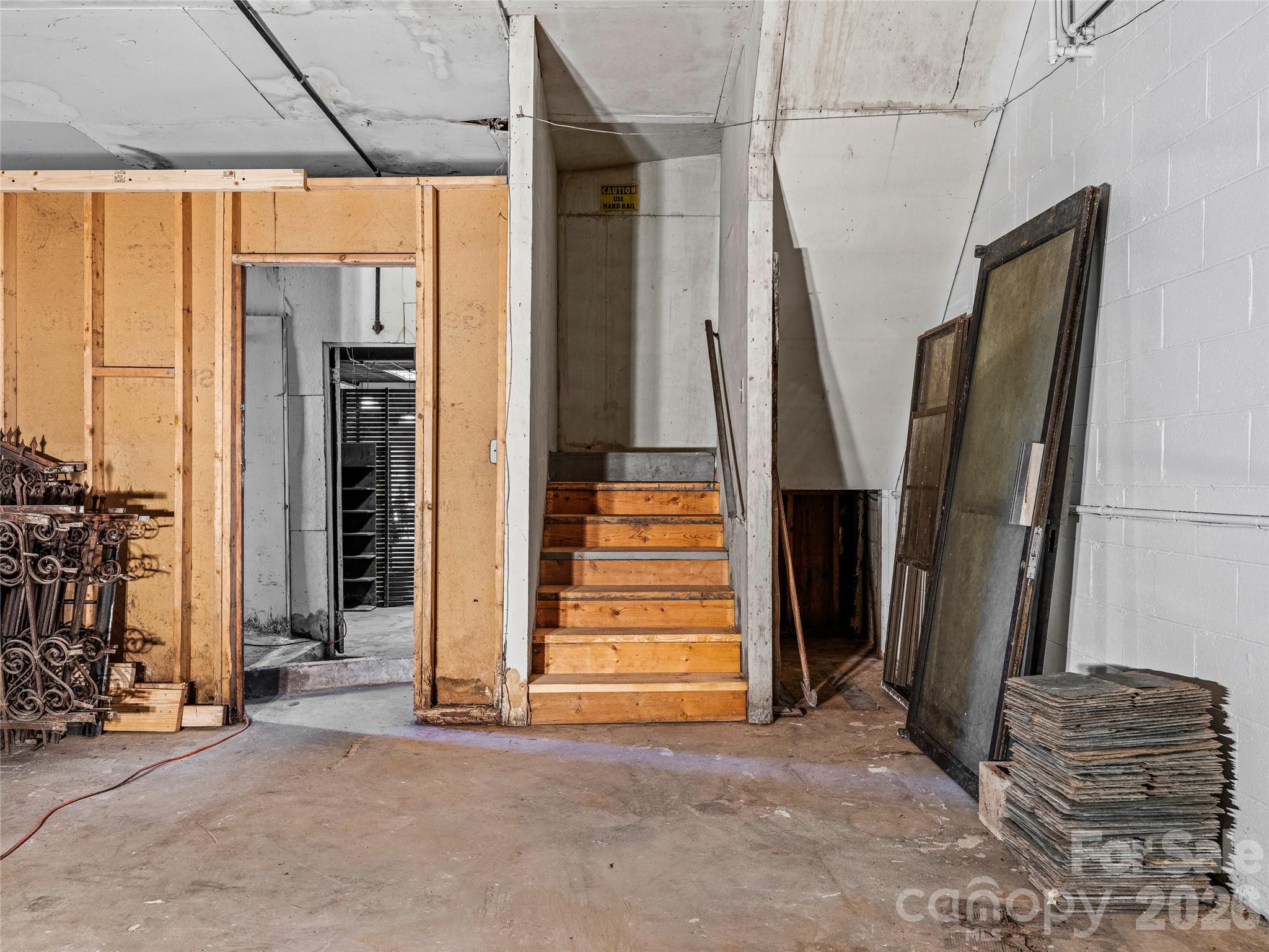 204 Sutton Avenue Property Photo 16