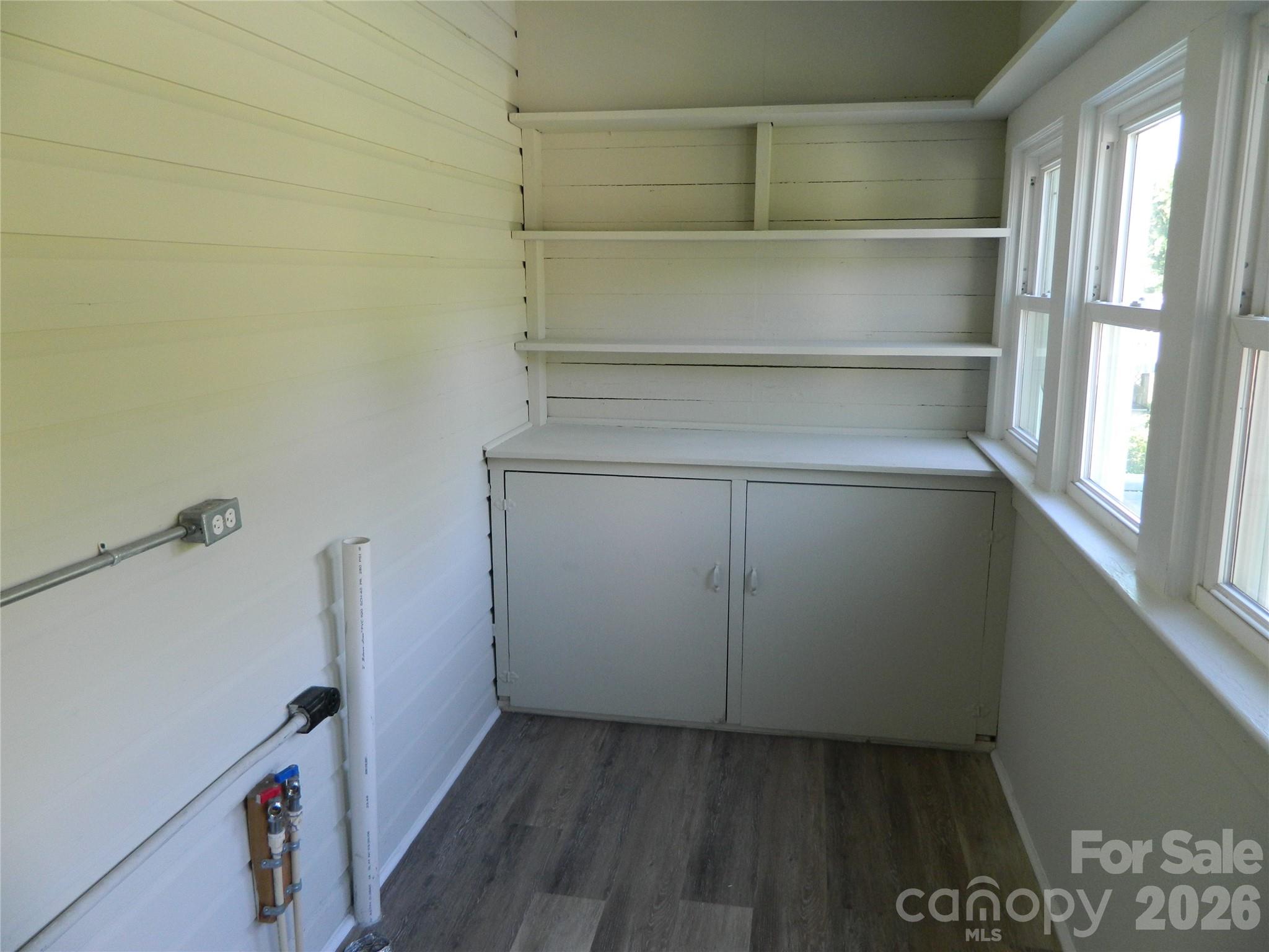 129 Edgebrook Place Property Photo 15