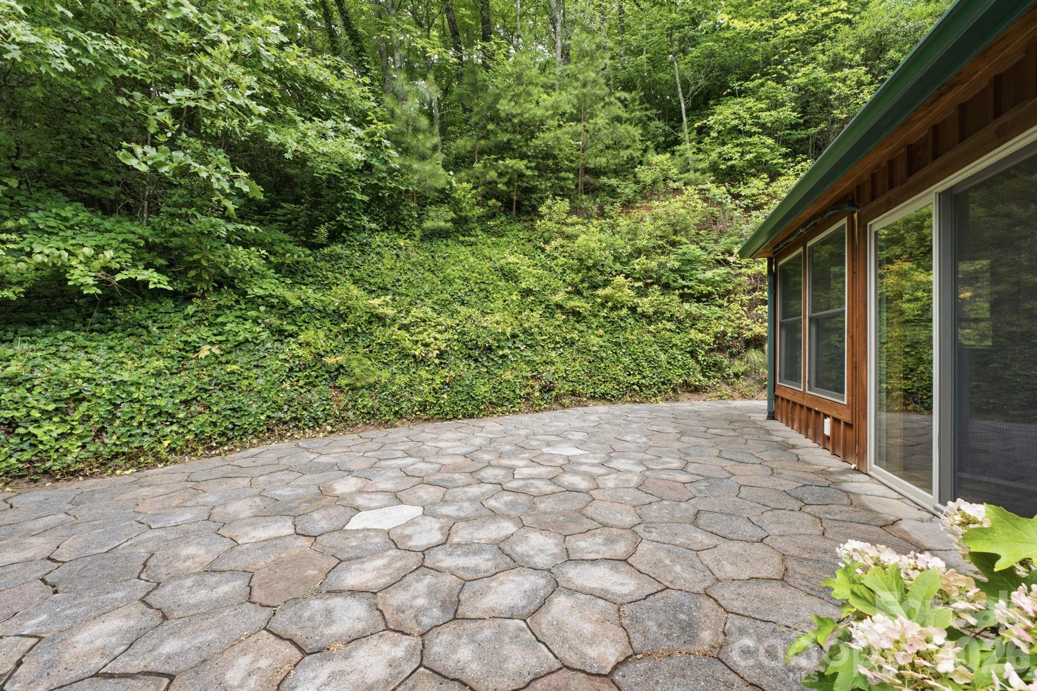 1026 High Top Mountain Road Property Photo 35