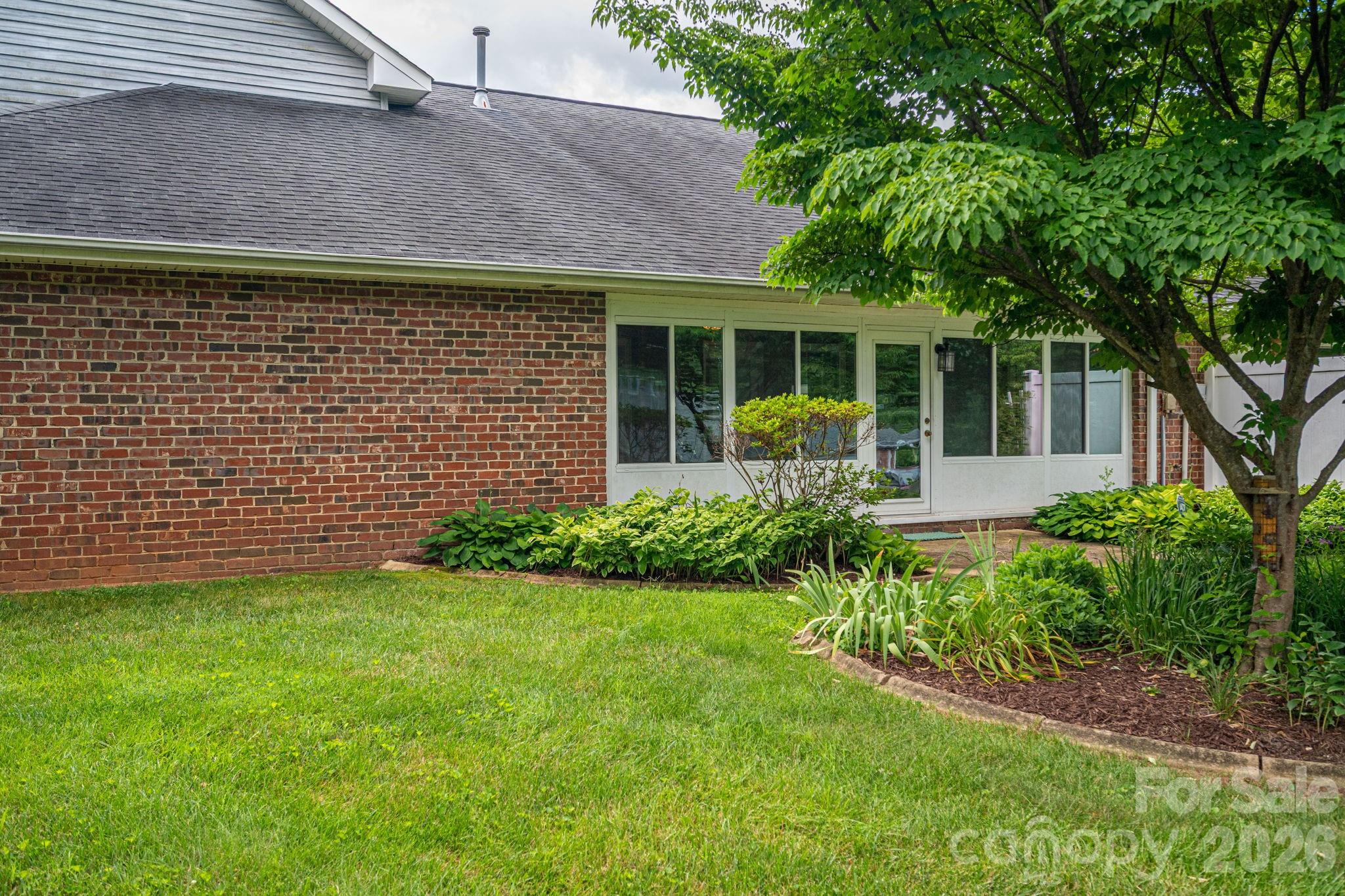 112 Mooreland Drive Property Photo 7