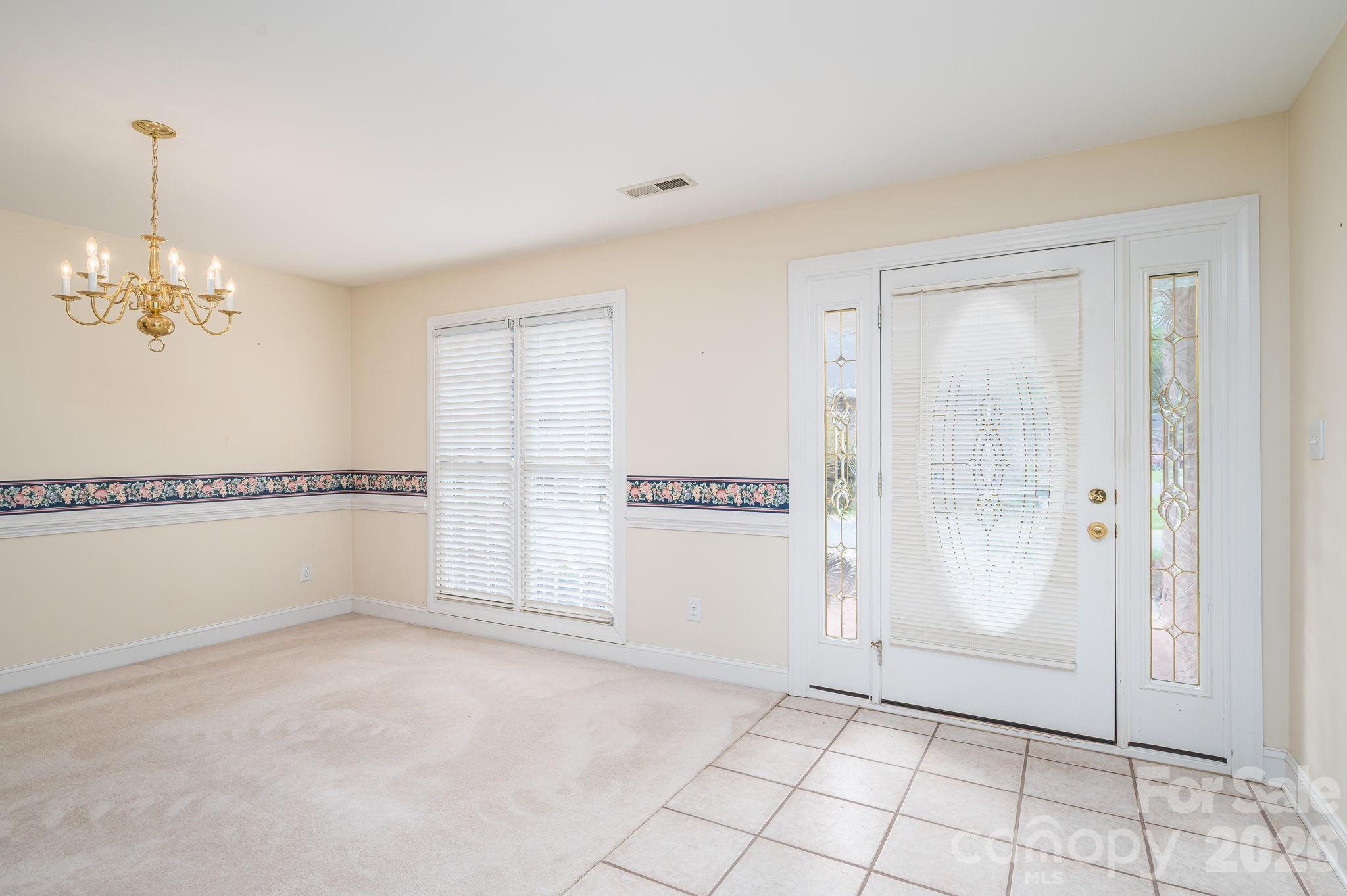112 Mooreland Drive Property Photo 13