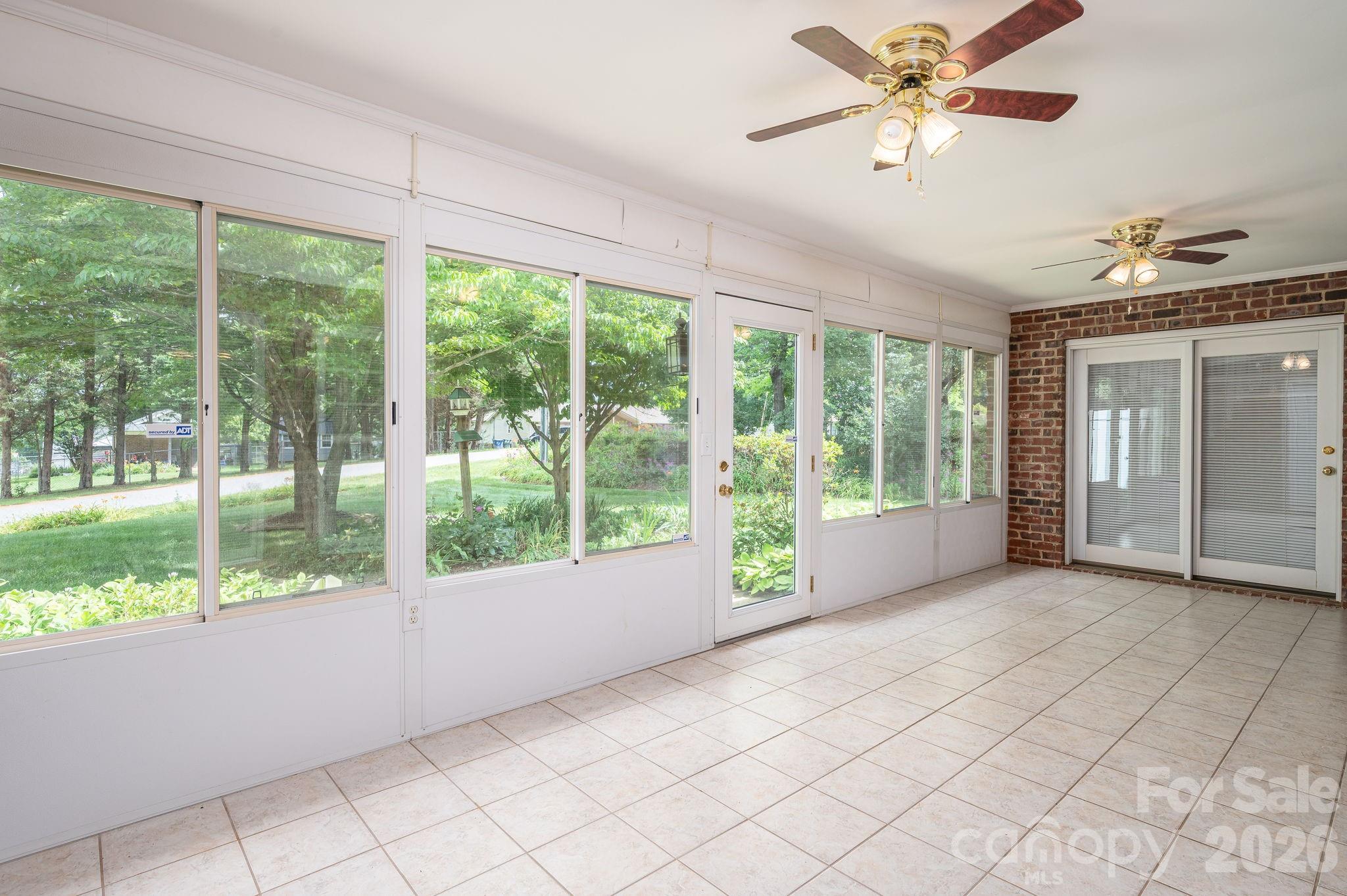 112 Mooreland Drive Property Photo 20