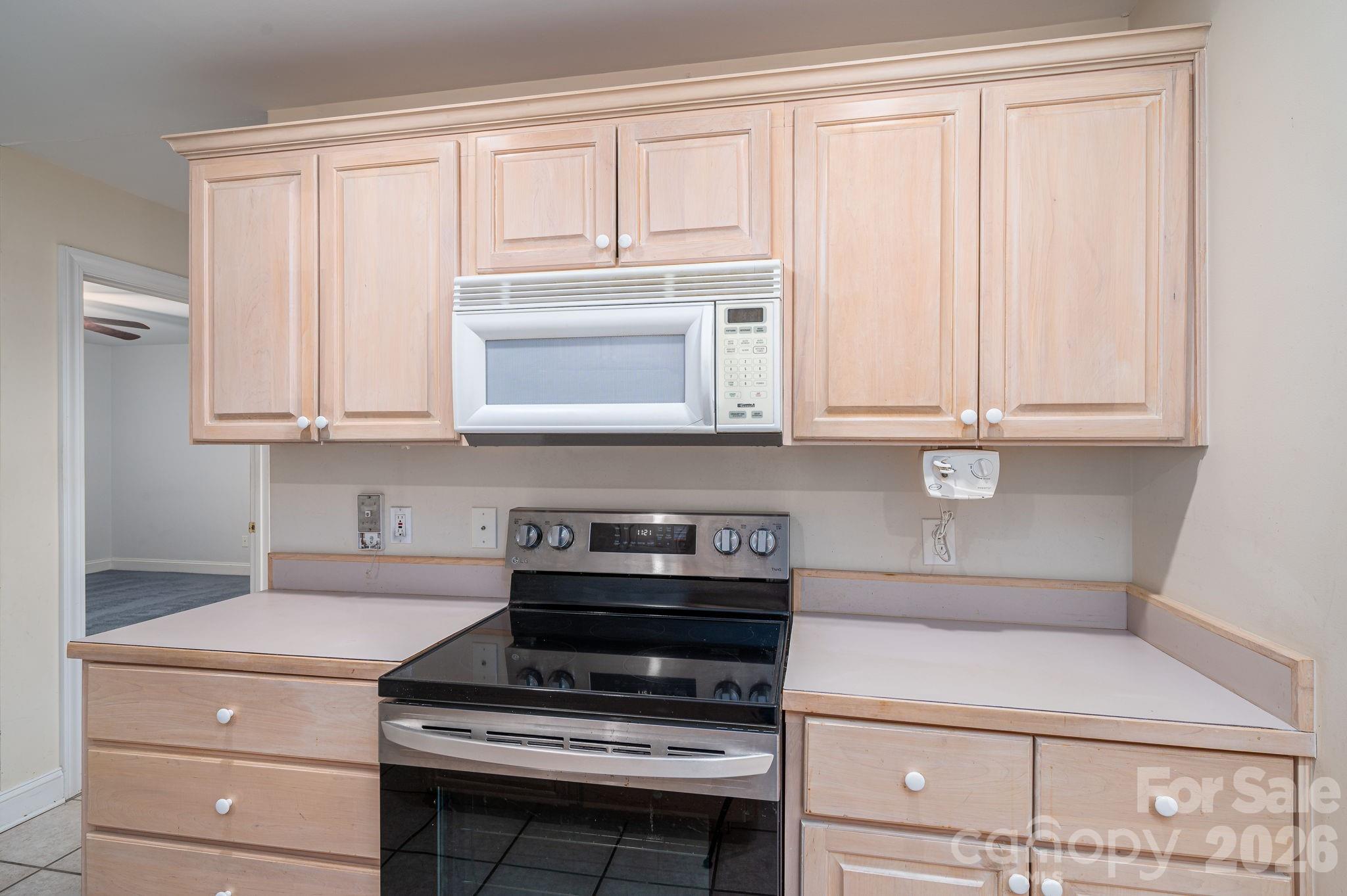 112 Mooreland Drive Property Photo 24