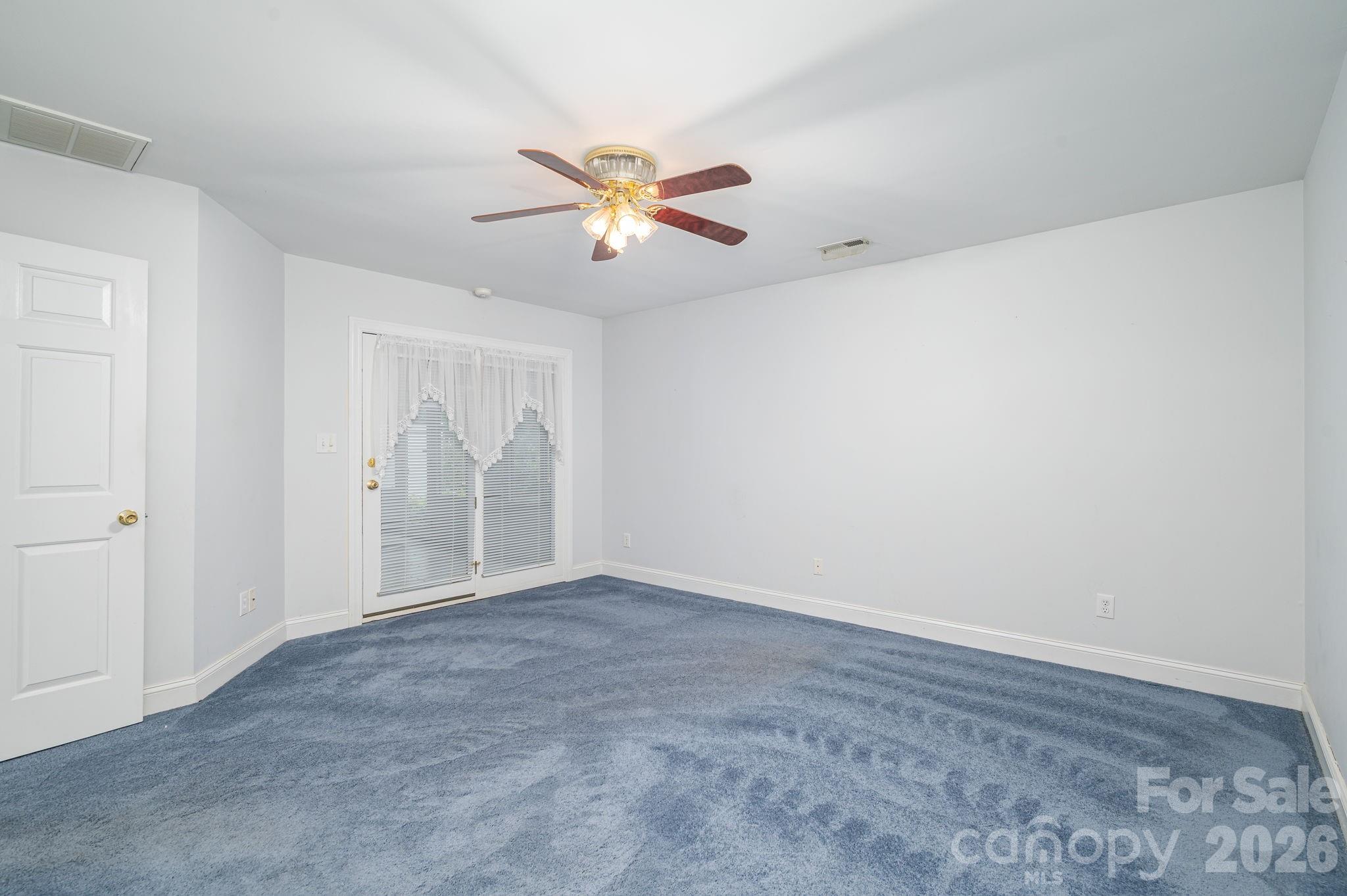 112 Mooreland Drive Property Photo 25