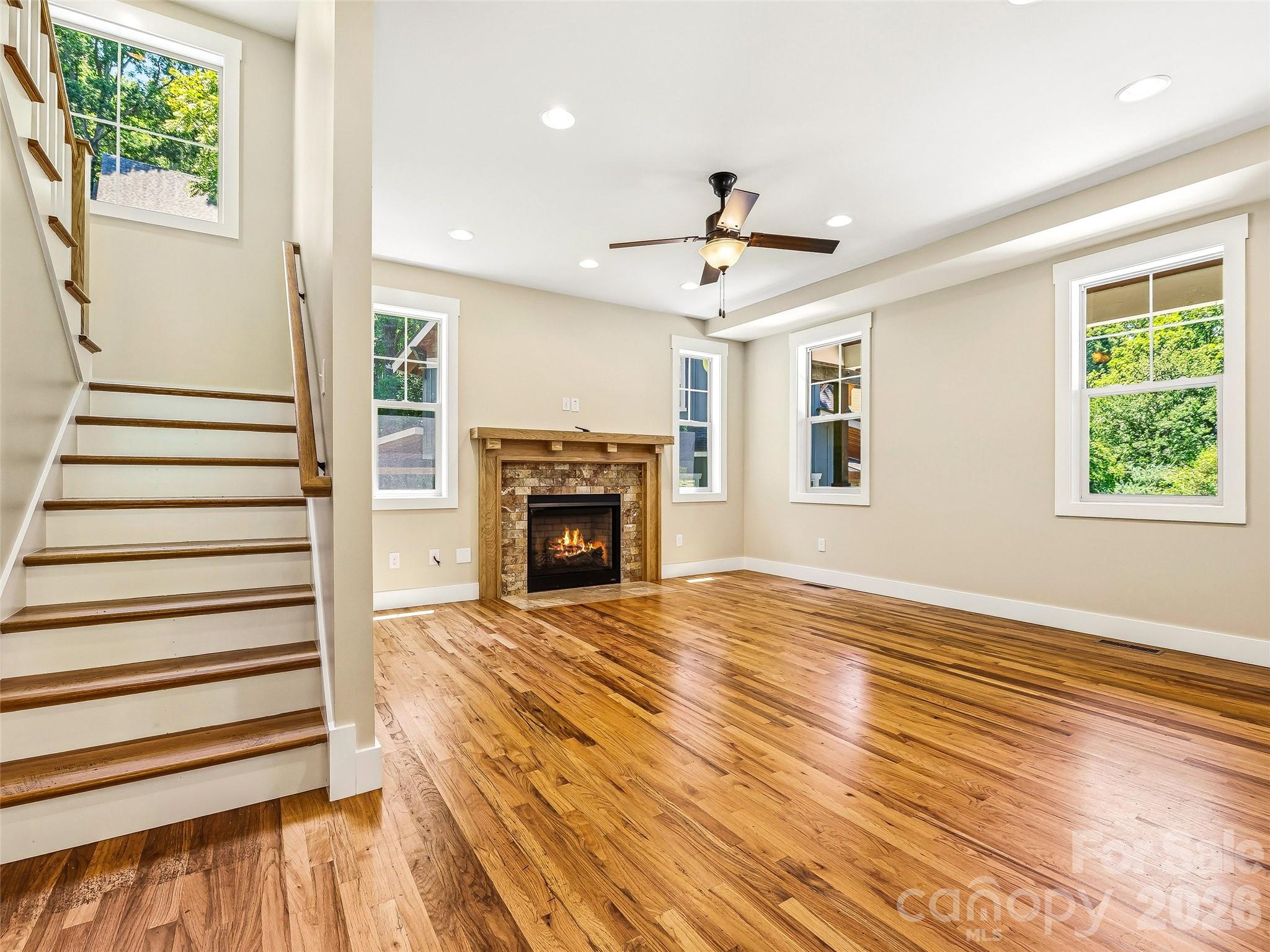 25 Shady Park Lane Property Photo 14