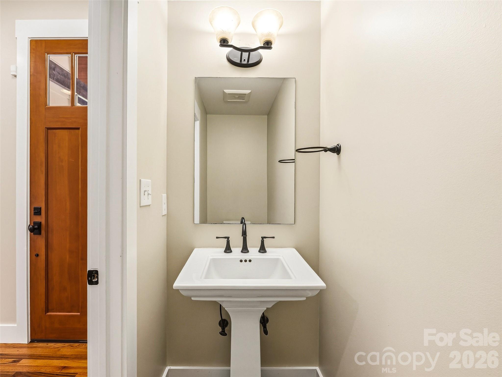 25 Shady Park Lane Property Photo 15