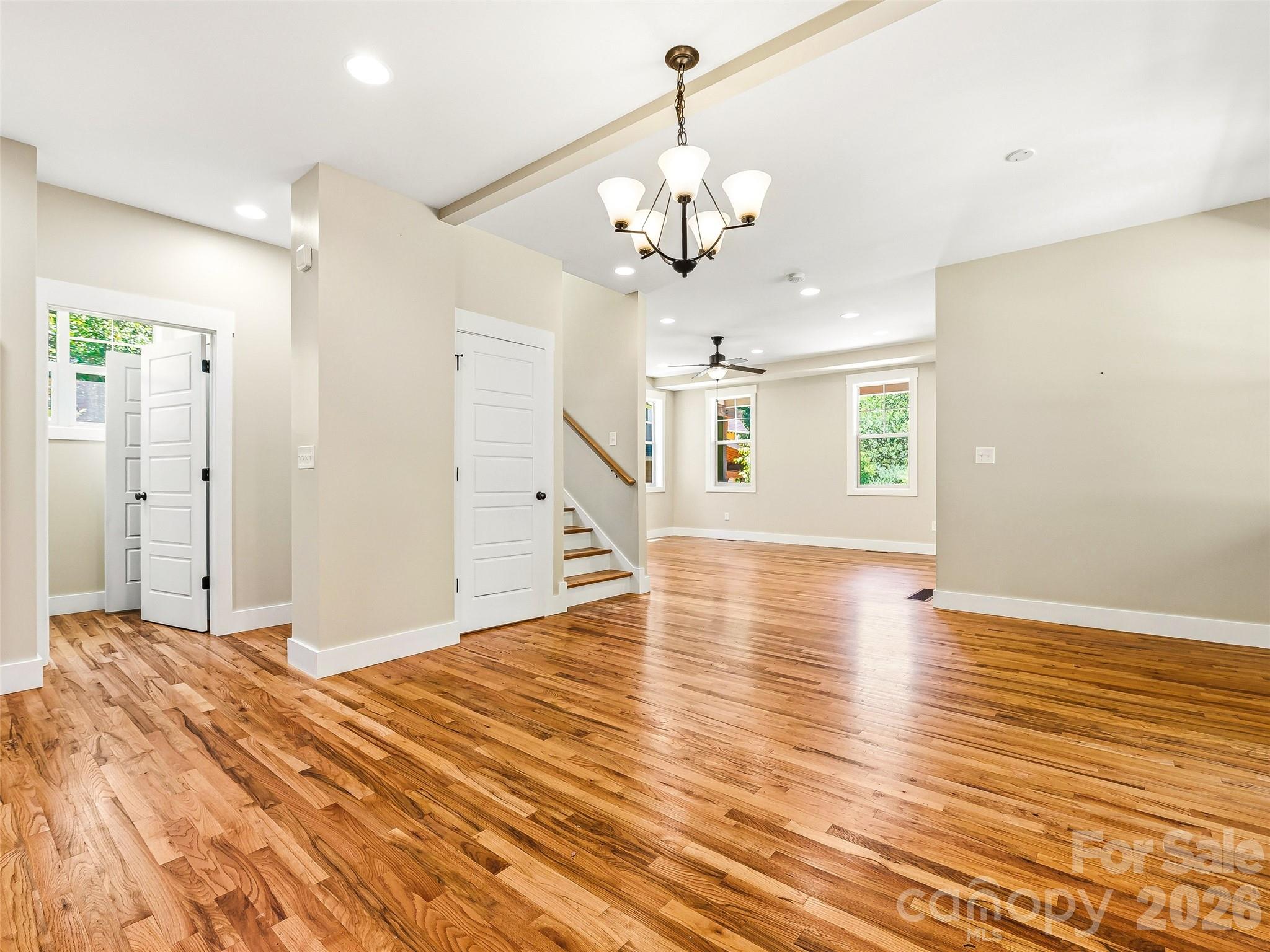 25 Shady Park Lane Property Photo 16