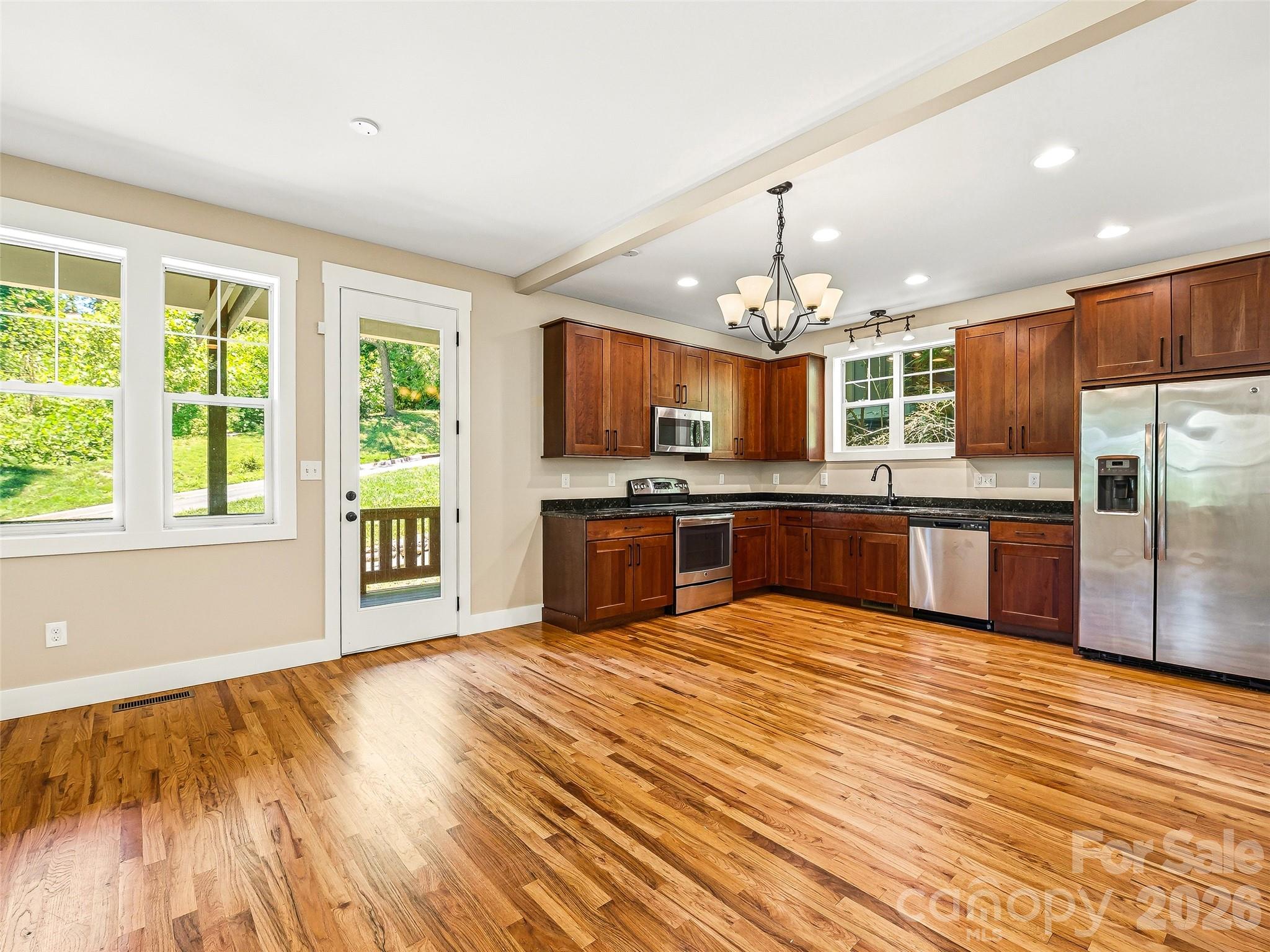 25 Shady Park Lane Property Photo 18