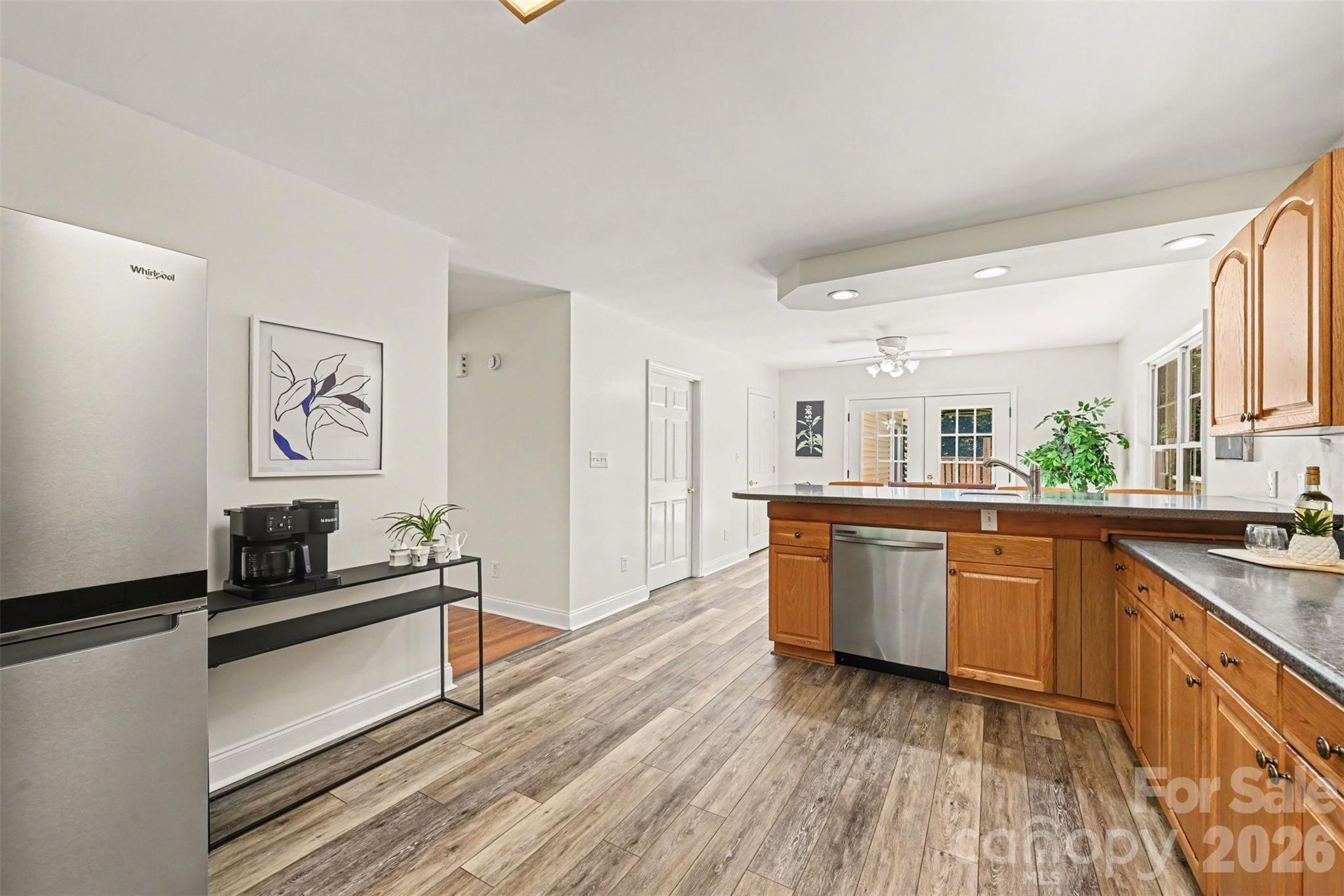 1516 Hensley Road Property Photo 8