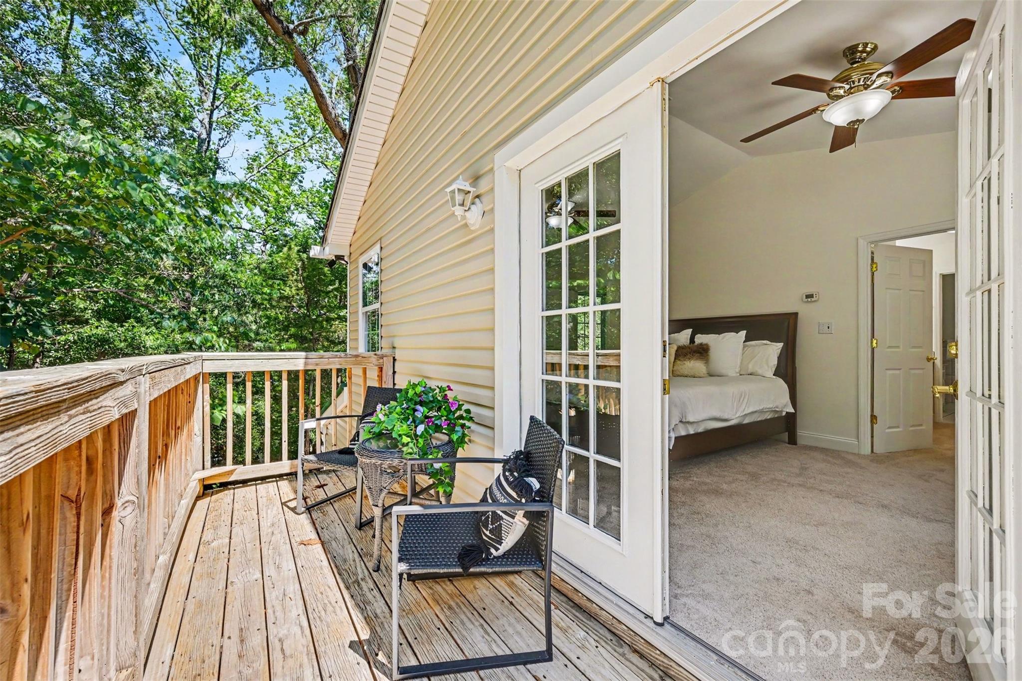 1516 Hensley Road Property Photo 13