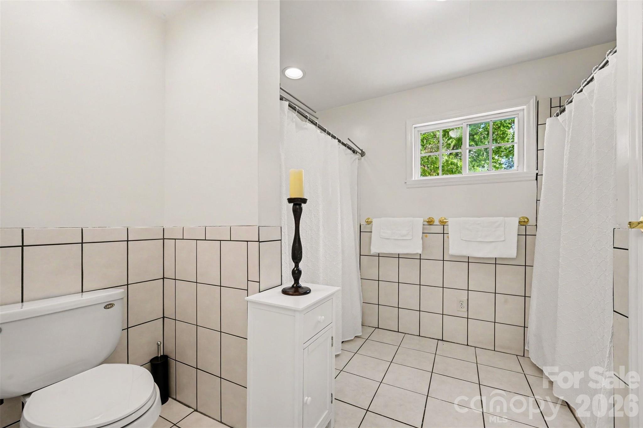 1516 Hensley Road Property Photo 17
