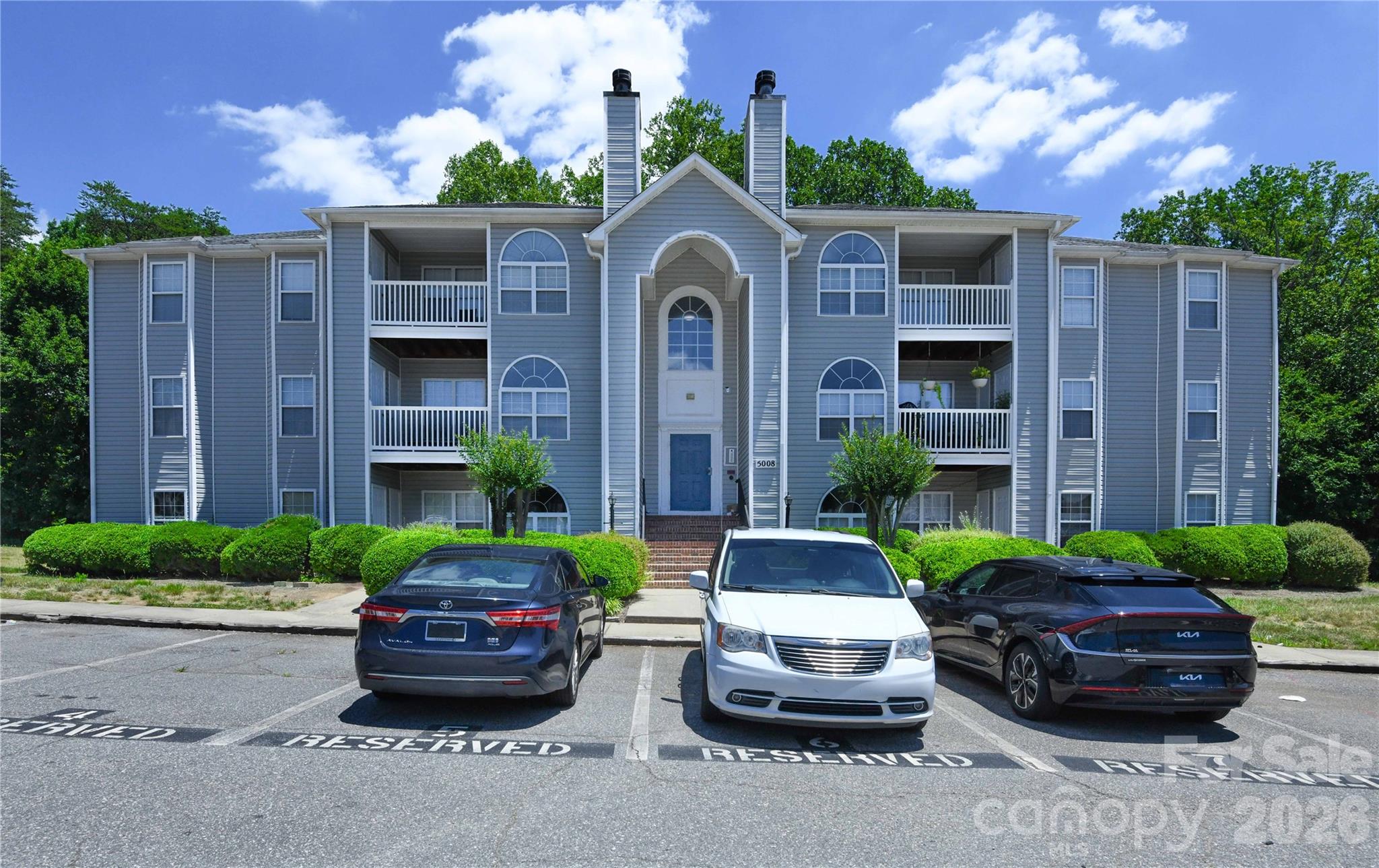 5008 Lawndale Drive Property Photo 1